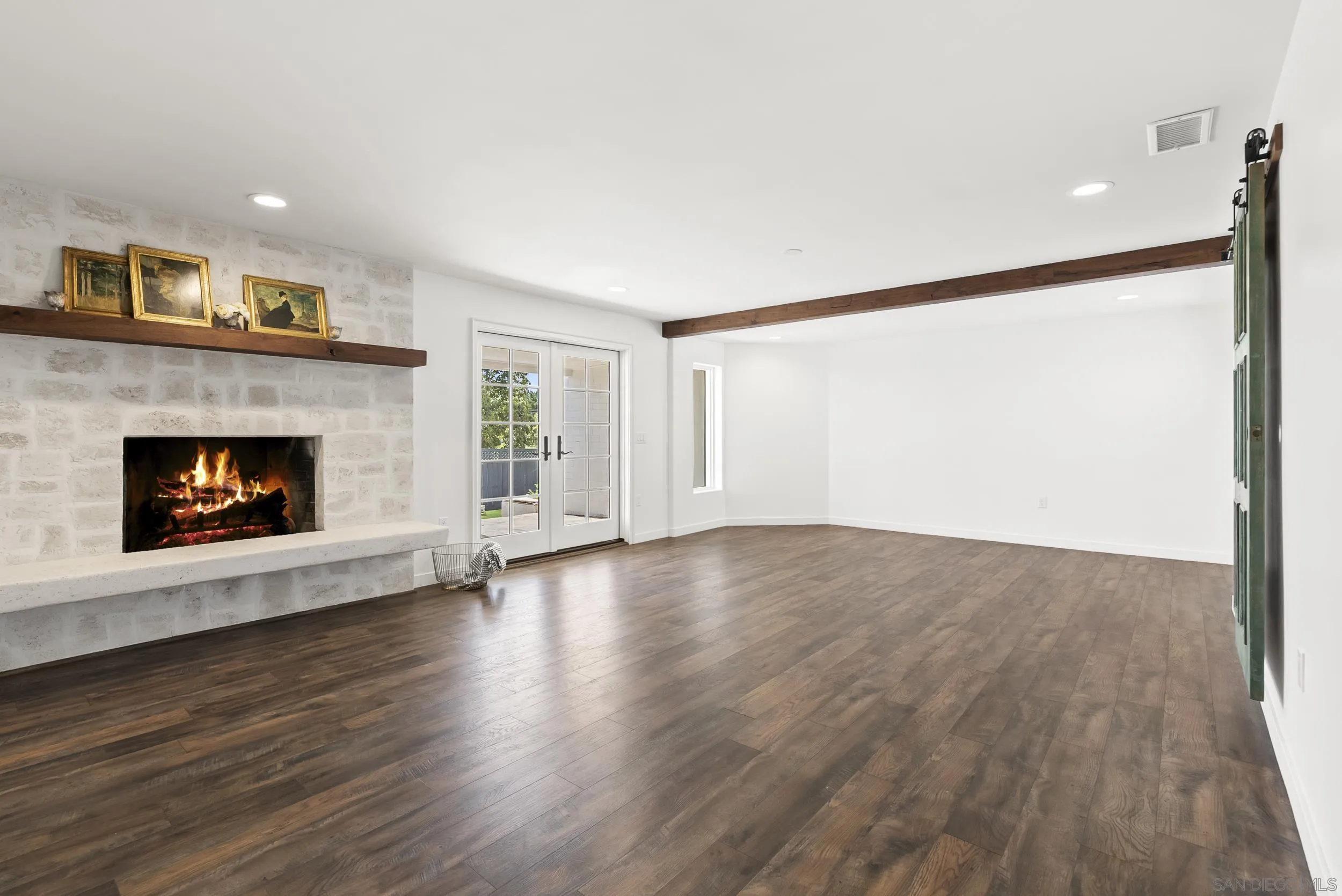 10409 Grandview Dr