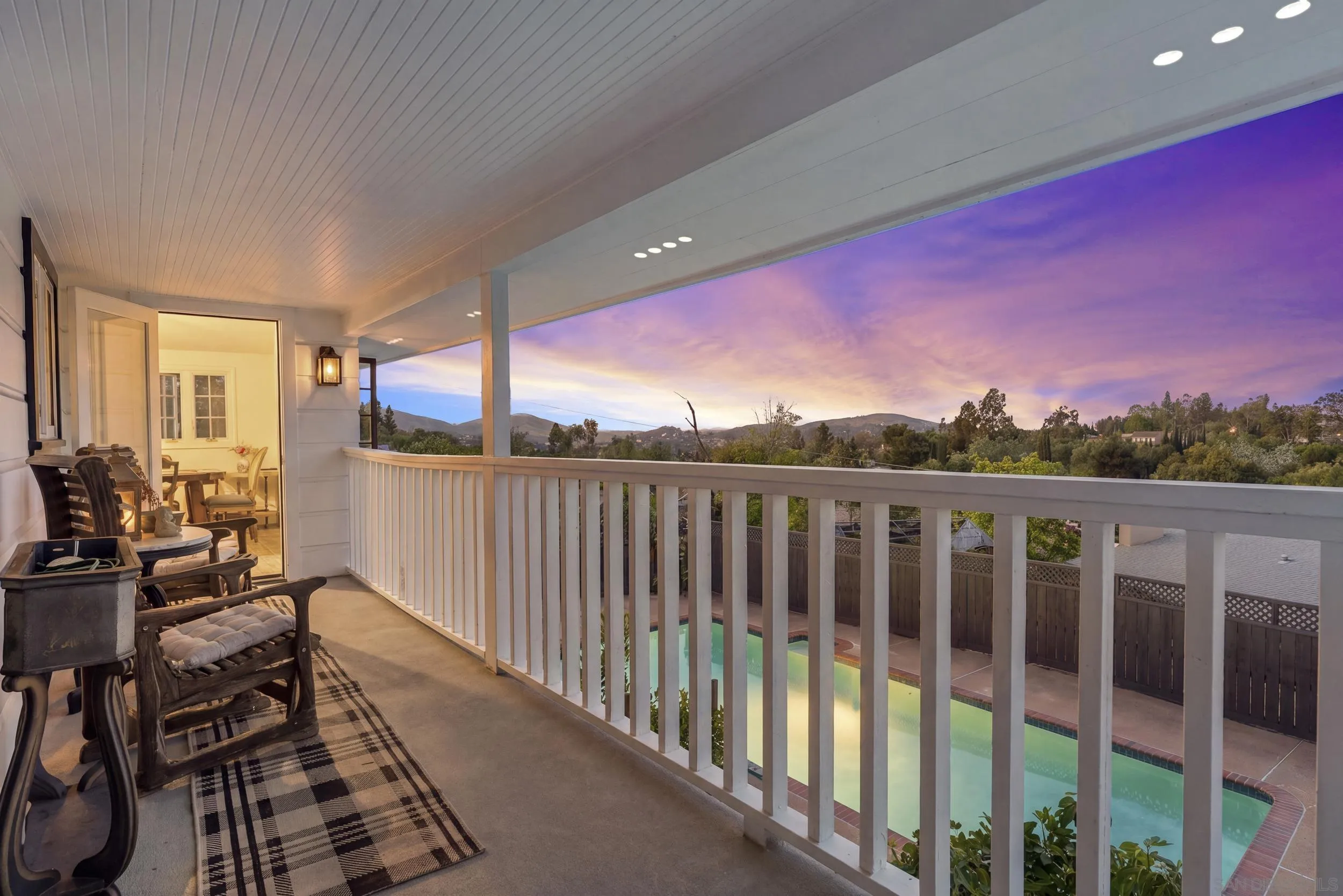 10409 Grandview Dr