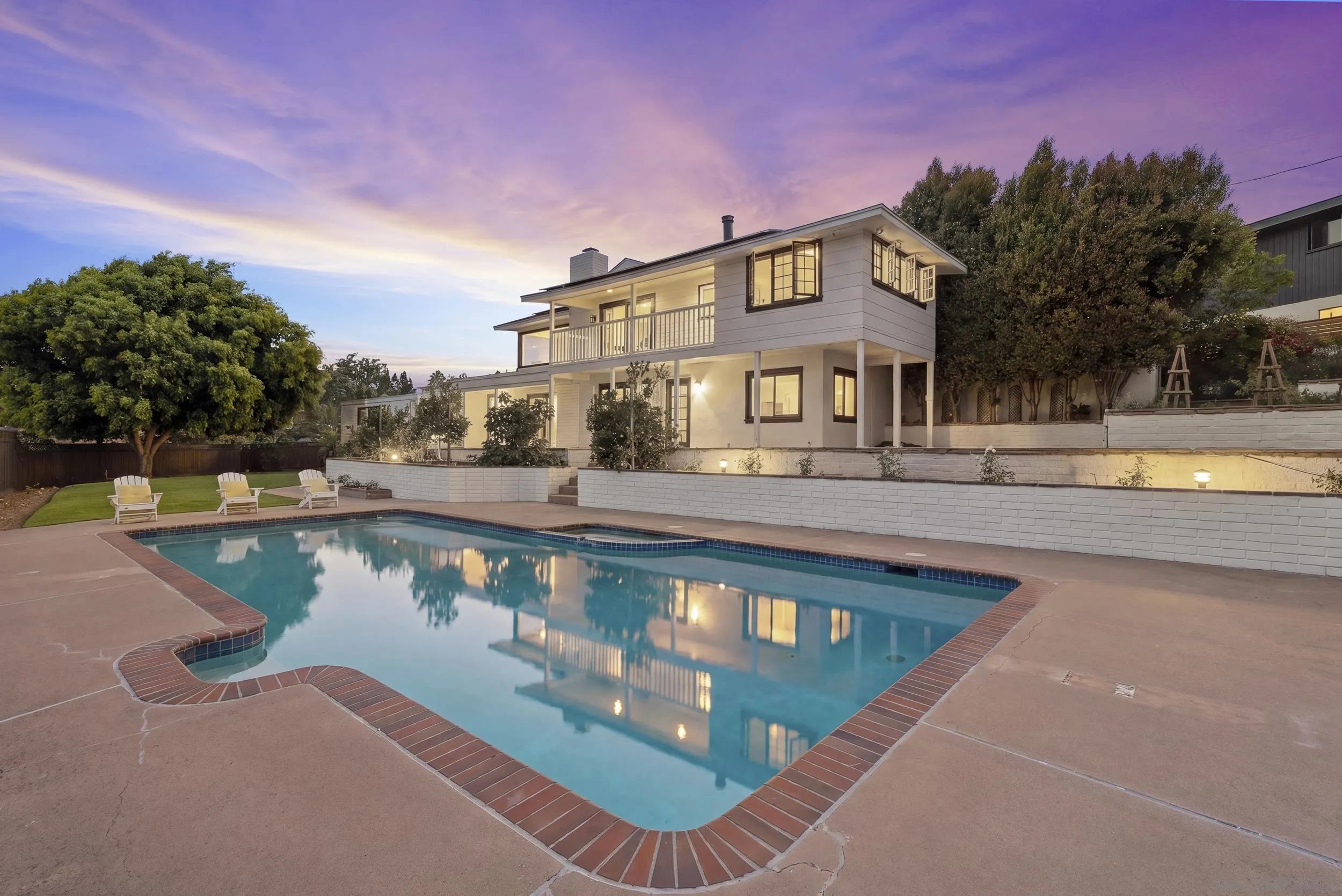 10409 Grandview Dr
