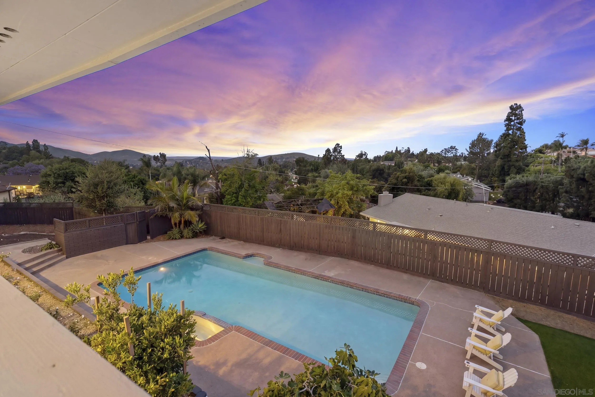 10409 Grandview Dr