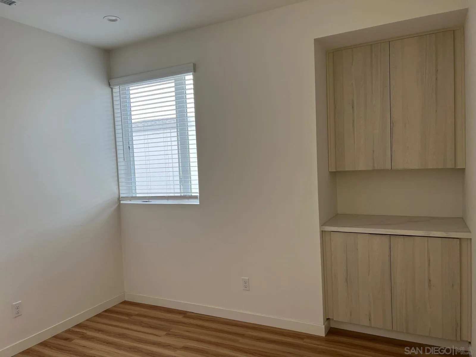 1166 Holly Avenue Unit 13