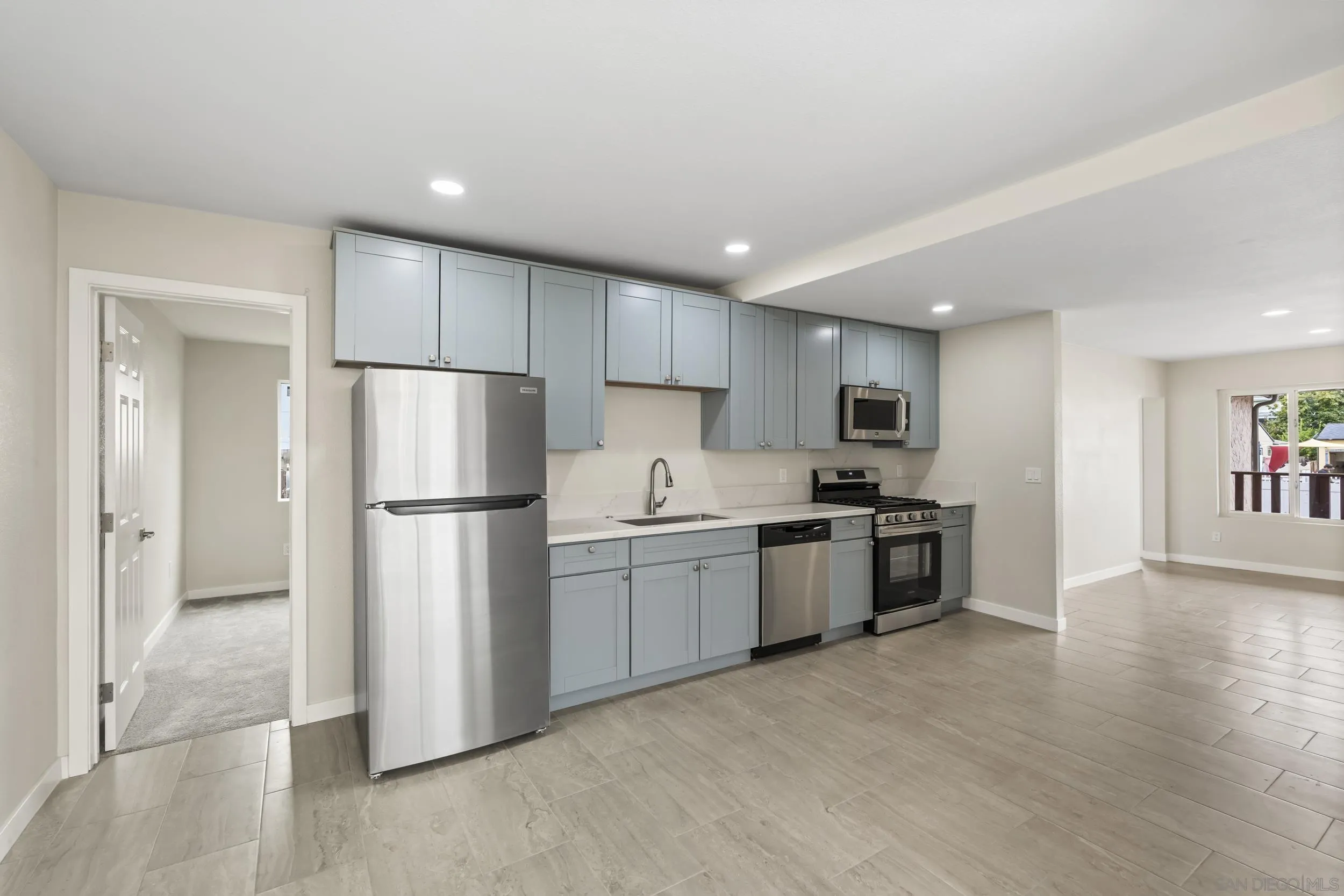 153 Dahlia Avenue
