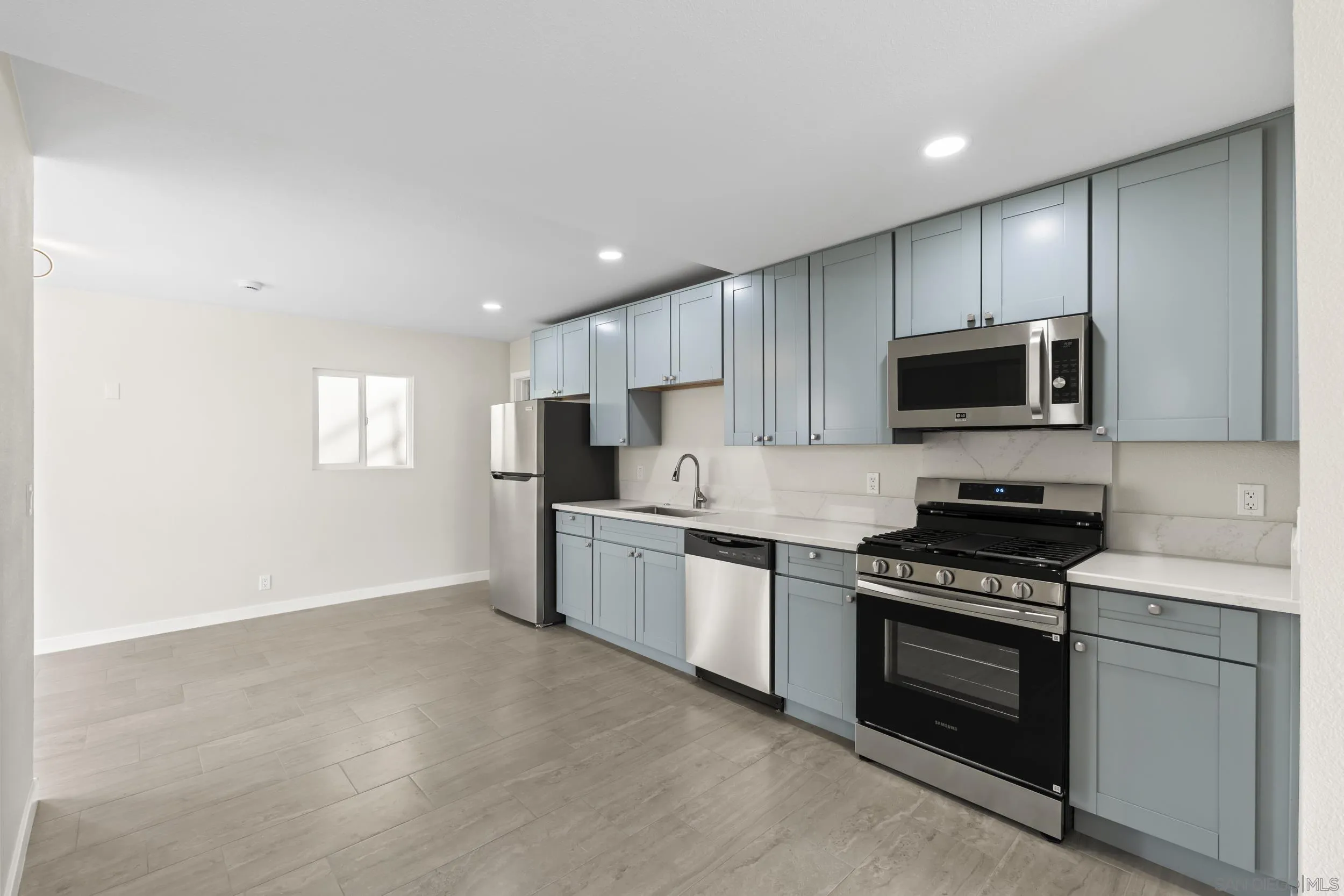 153 Dahlia Avenue