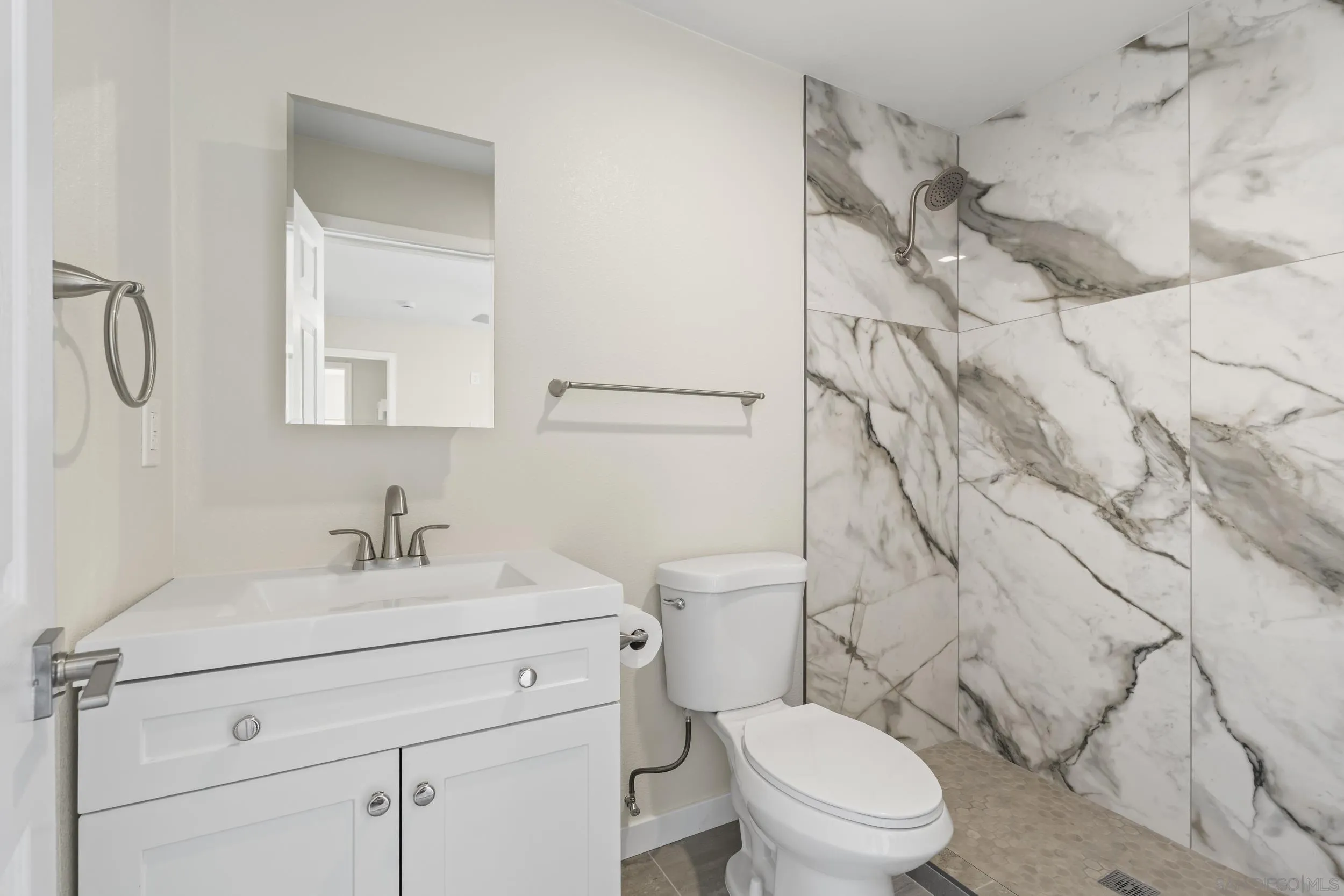 153 Dahlia Avenue