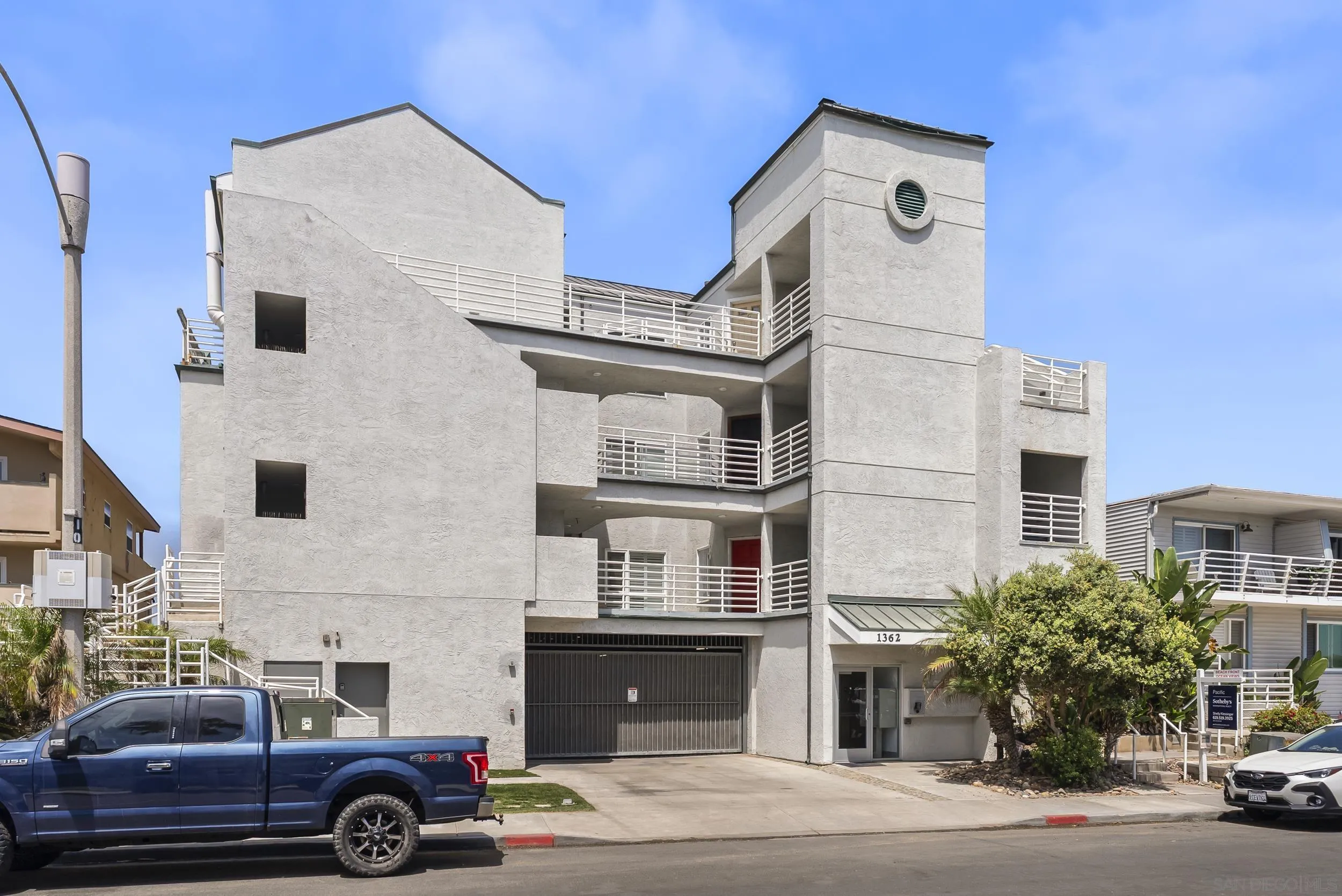 1362 Seacoast Dr Unit B