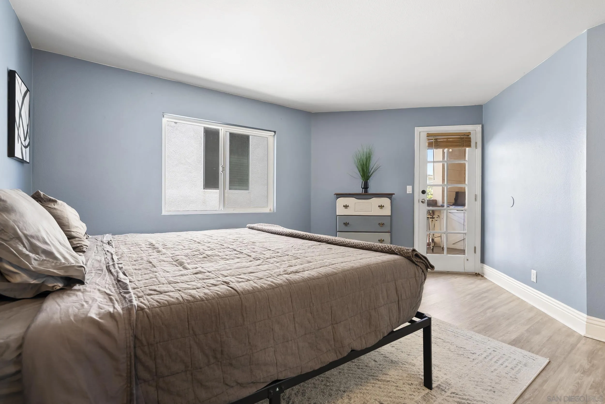 263 Dahlia Ave Unit Unit 2
