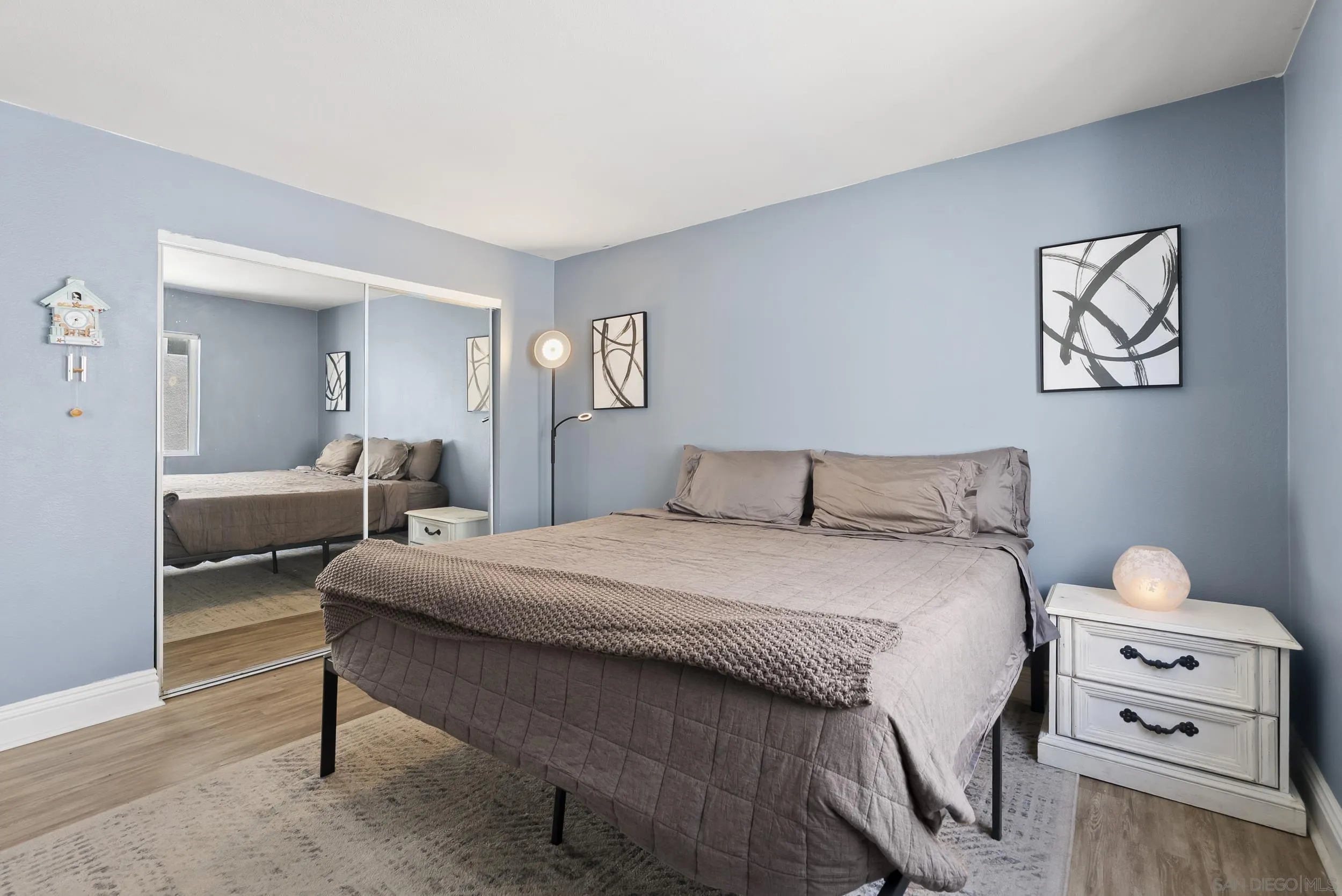 263 Dahlia Ave Unit Unit 2