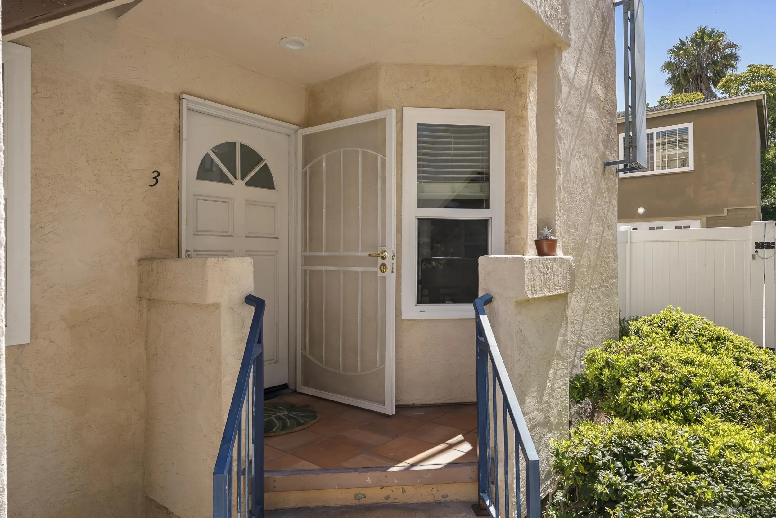4015 Louisiana Street Unit 3