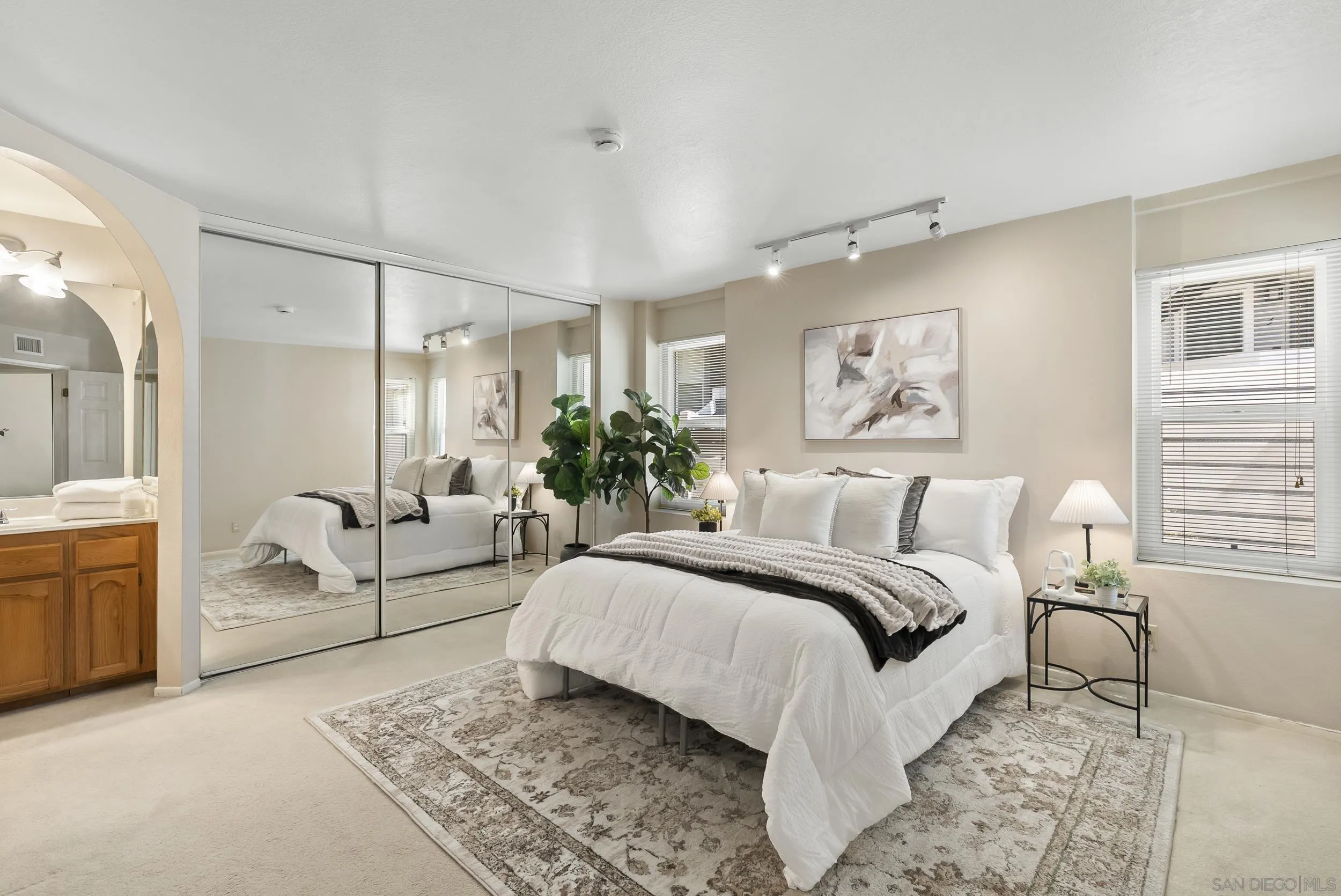4015 Louisiana Street Unit 3