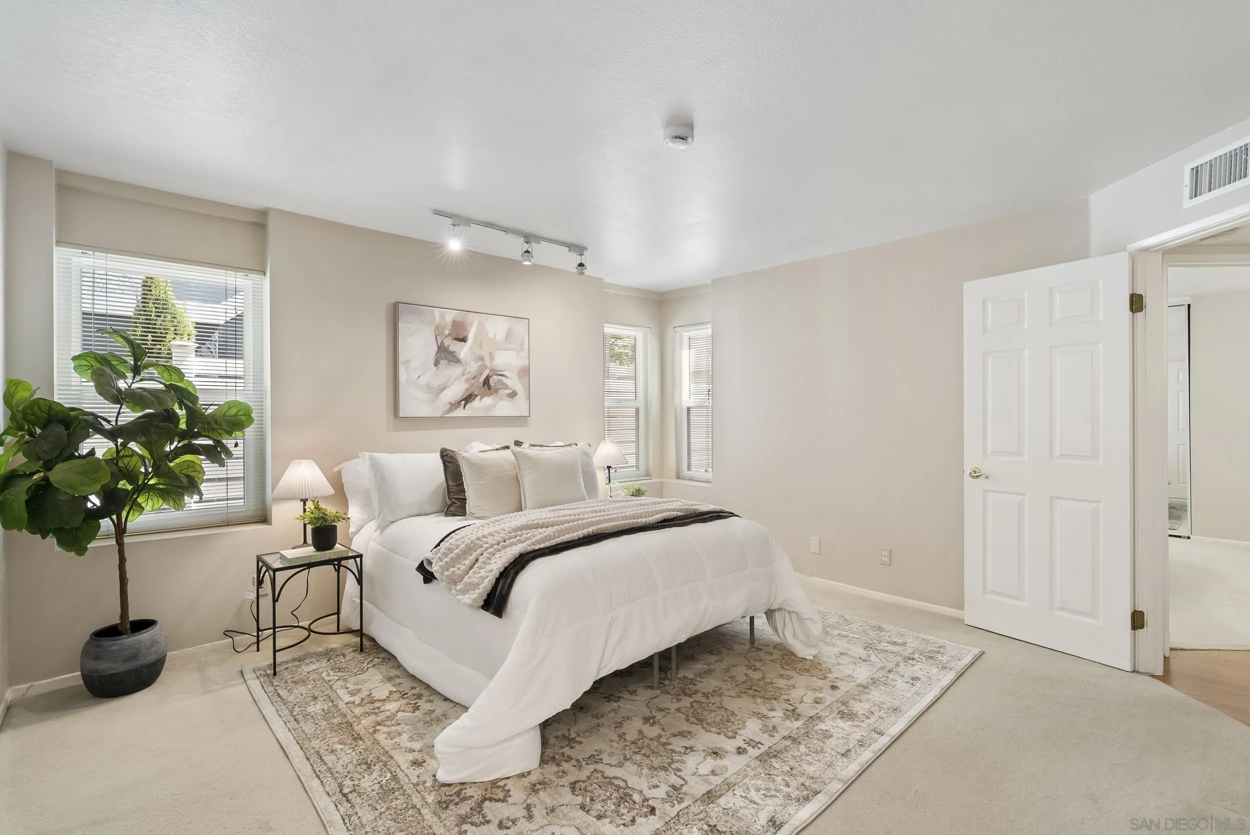 4015 Louisiana Street Unit 3