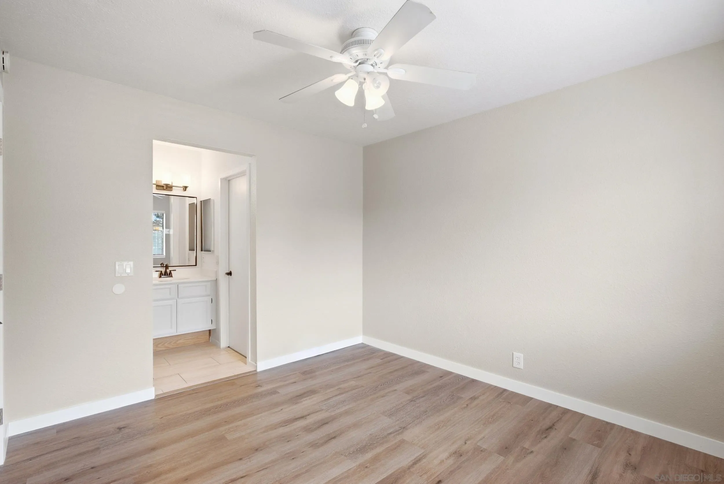 730 Eastshore Ter Unit 3