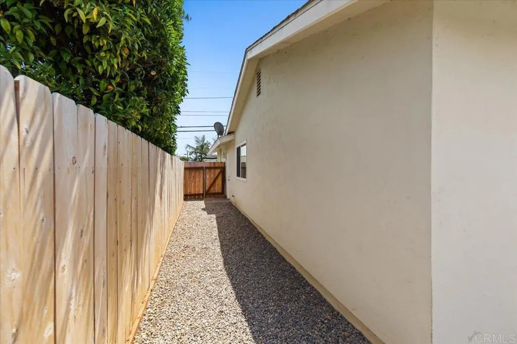 1442 Thermal Avenue