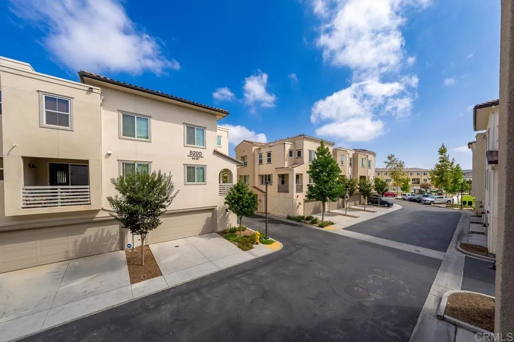 5211 Calle Rockfish Unit 90
