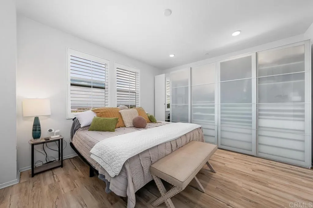 5211 Calle Rockfish Unit 90