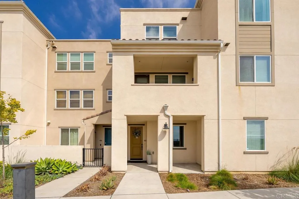 5211 Calle Rockfish Unit 90
