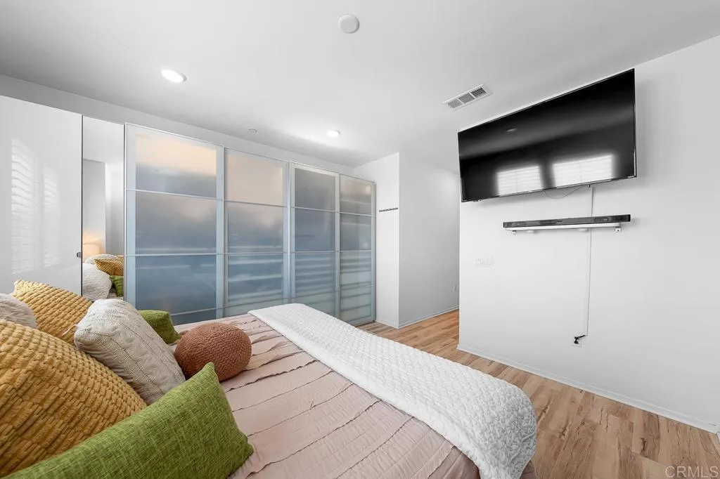 5211 Calle Rockfish Unit 90