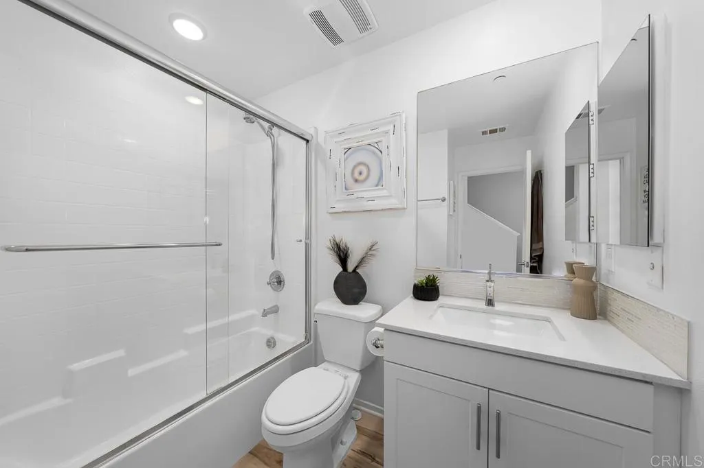 5211 Calle Rockfish Unit 90