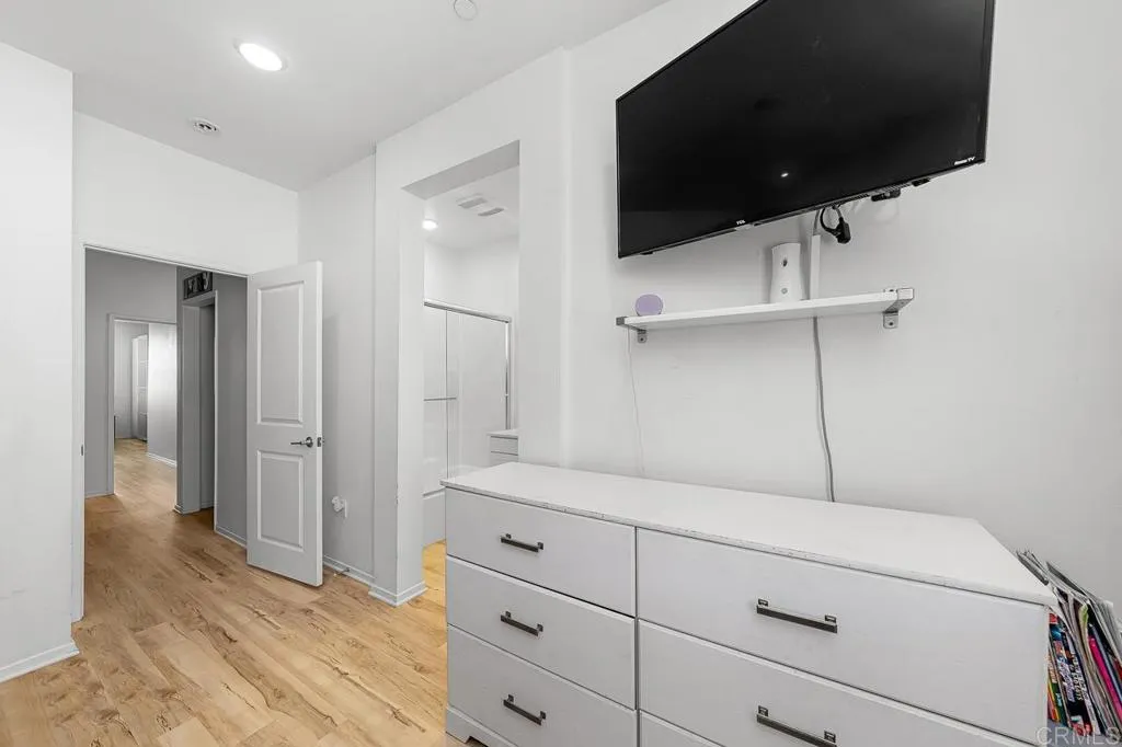 5211 Calle Rockfish Unit 90