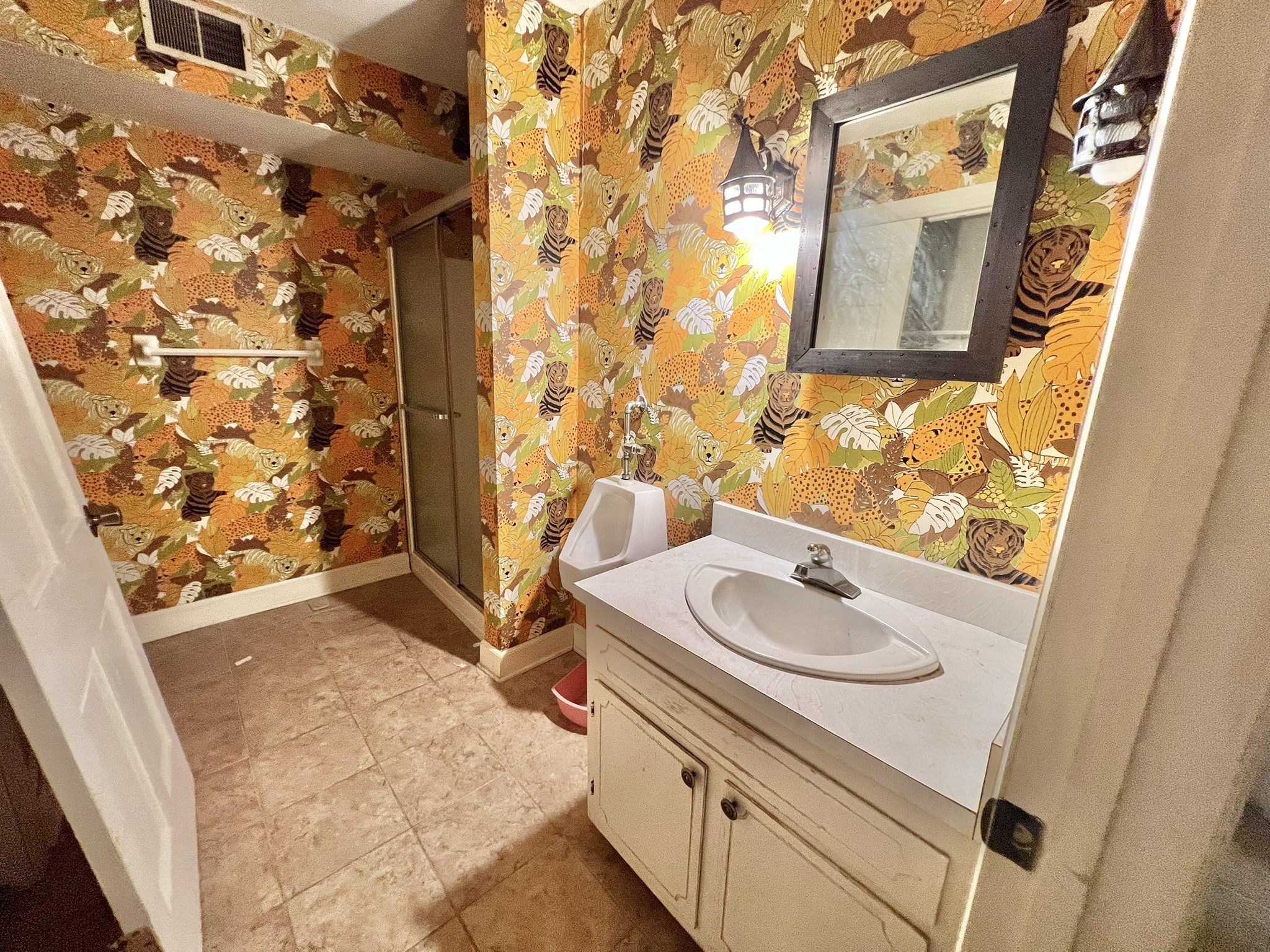 210 Norma Ct