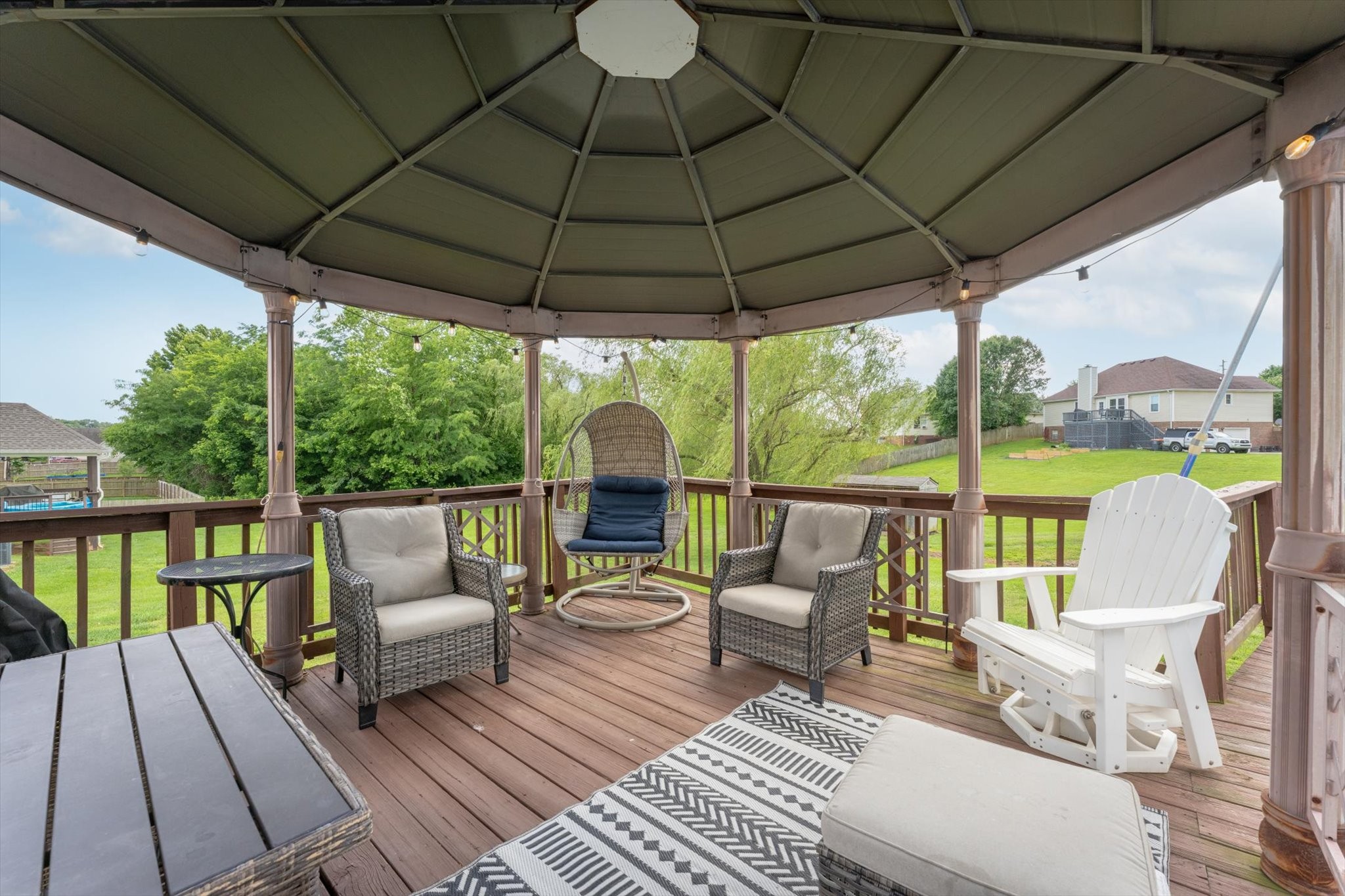 600 Fallbrook Ln