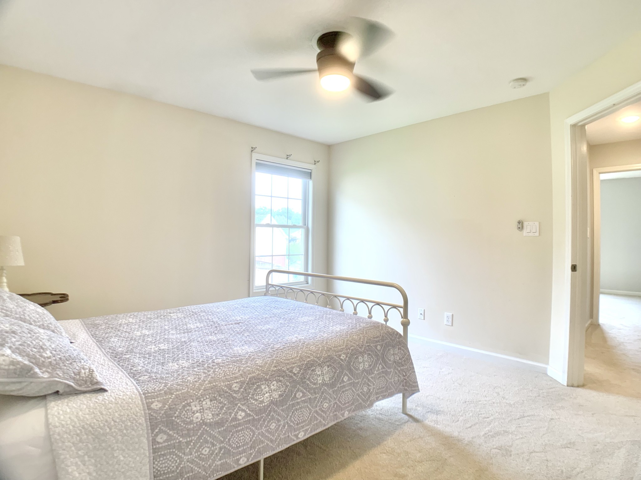 590 Mountain View Ct