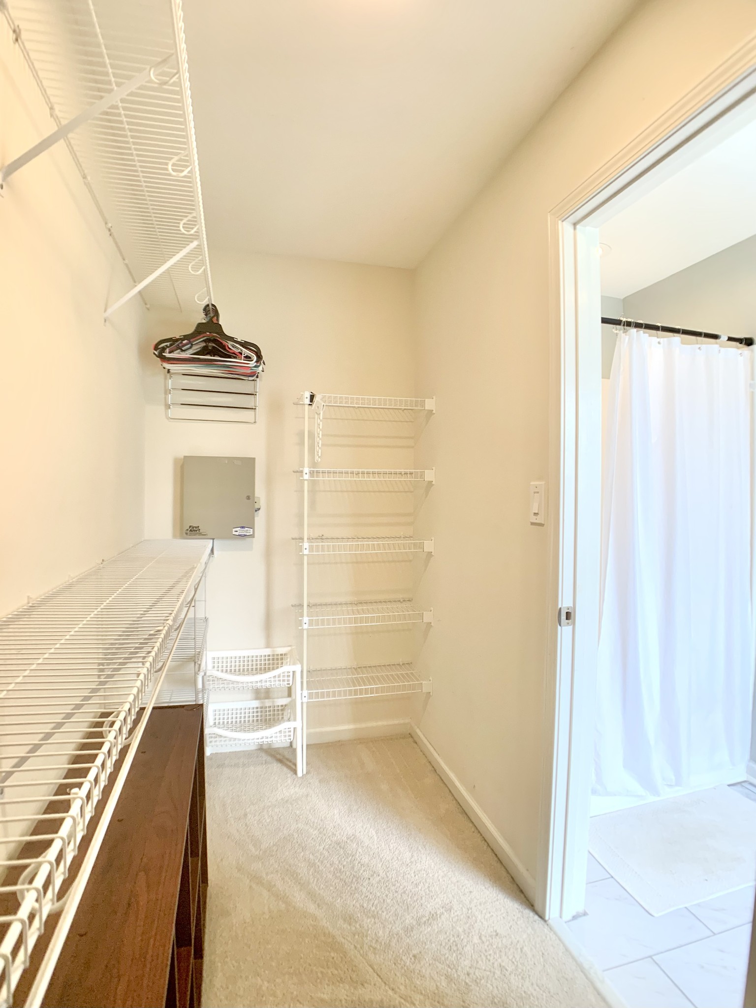 590 Mountain View Ct