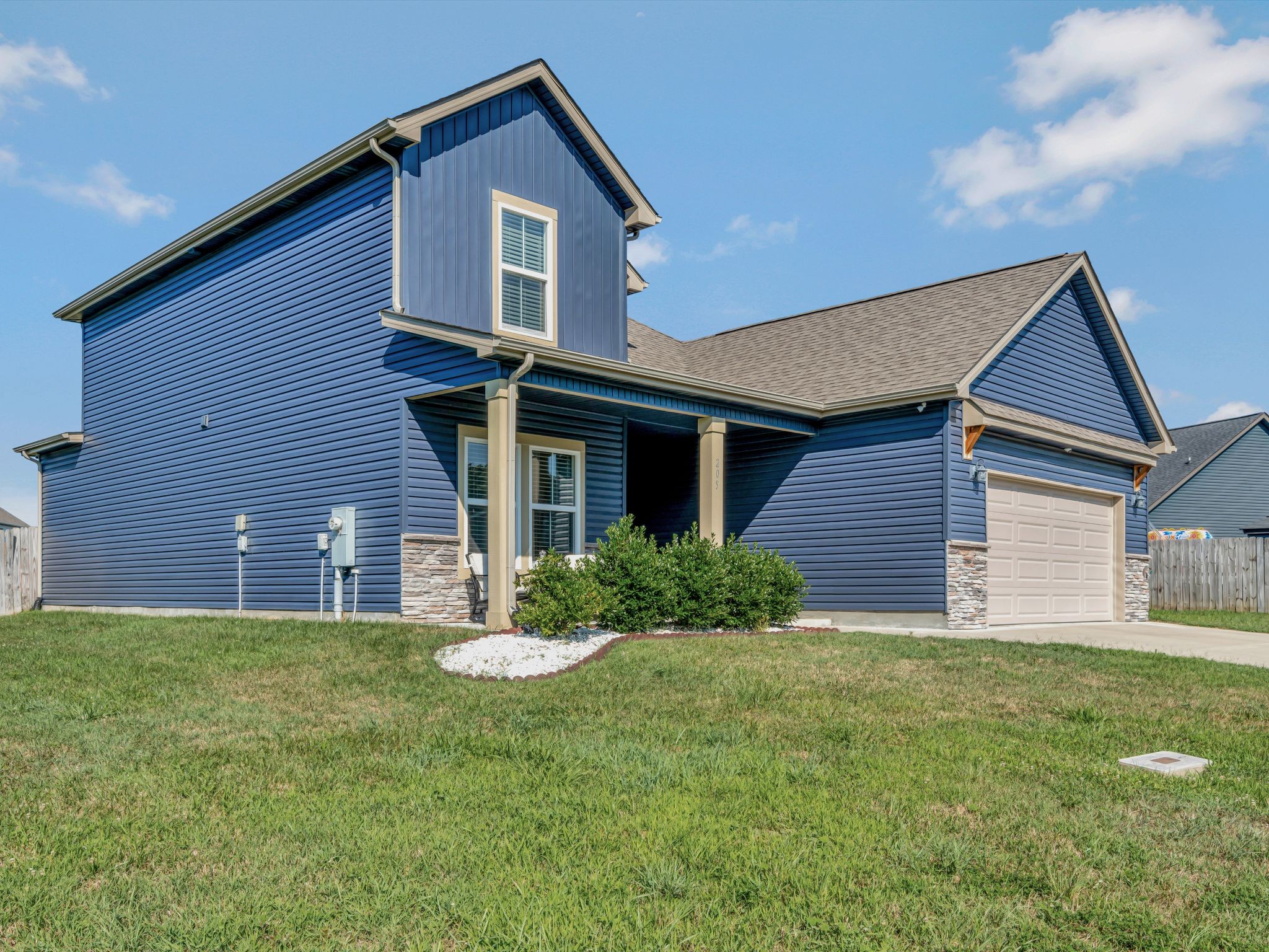 205 Crusaw Dr