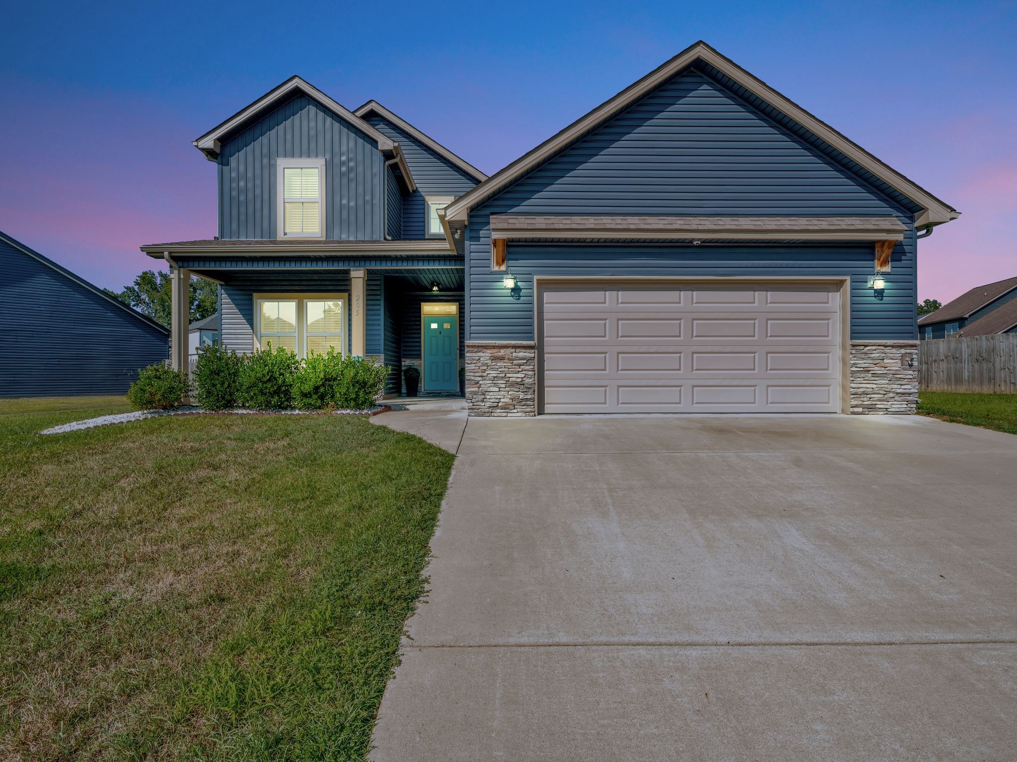 205 Crusaw Dr
