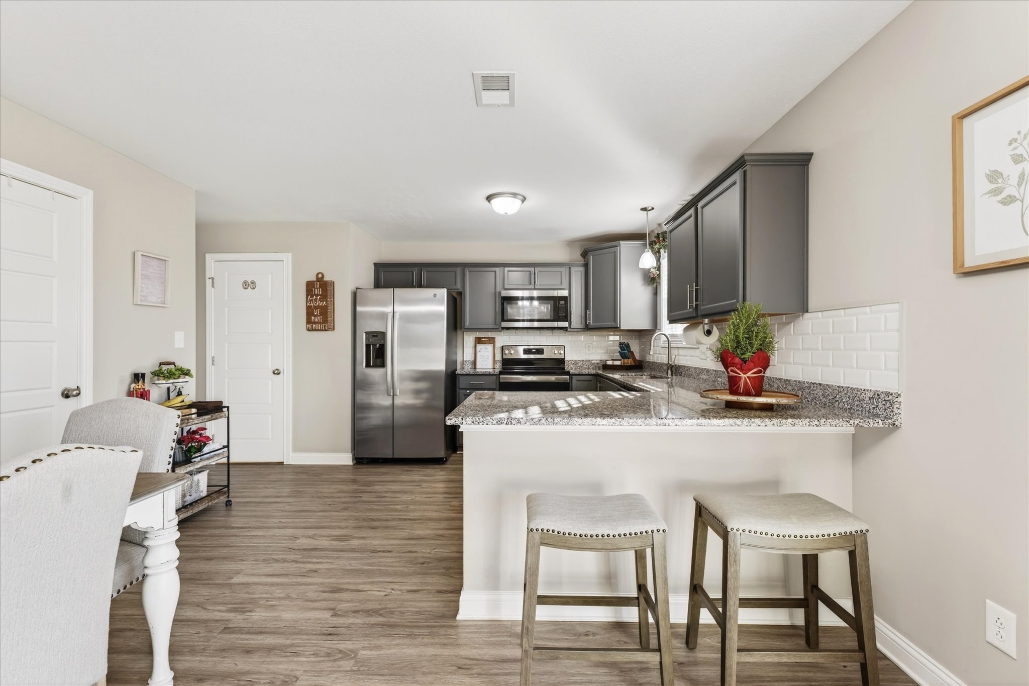 3074 Fort Sumter Dr