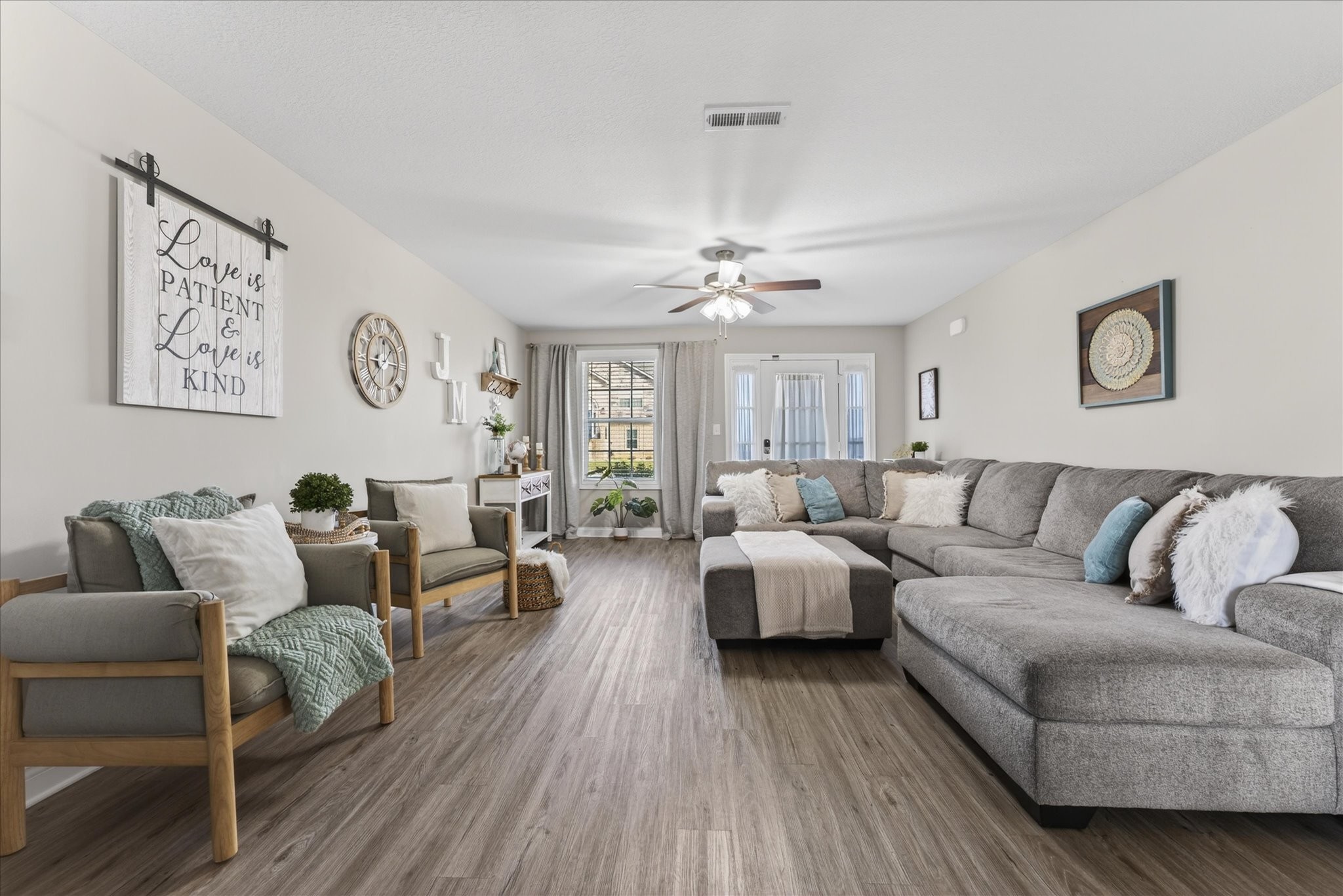 3074 Fort Sumter Dr