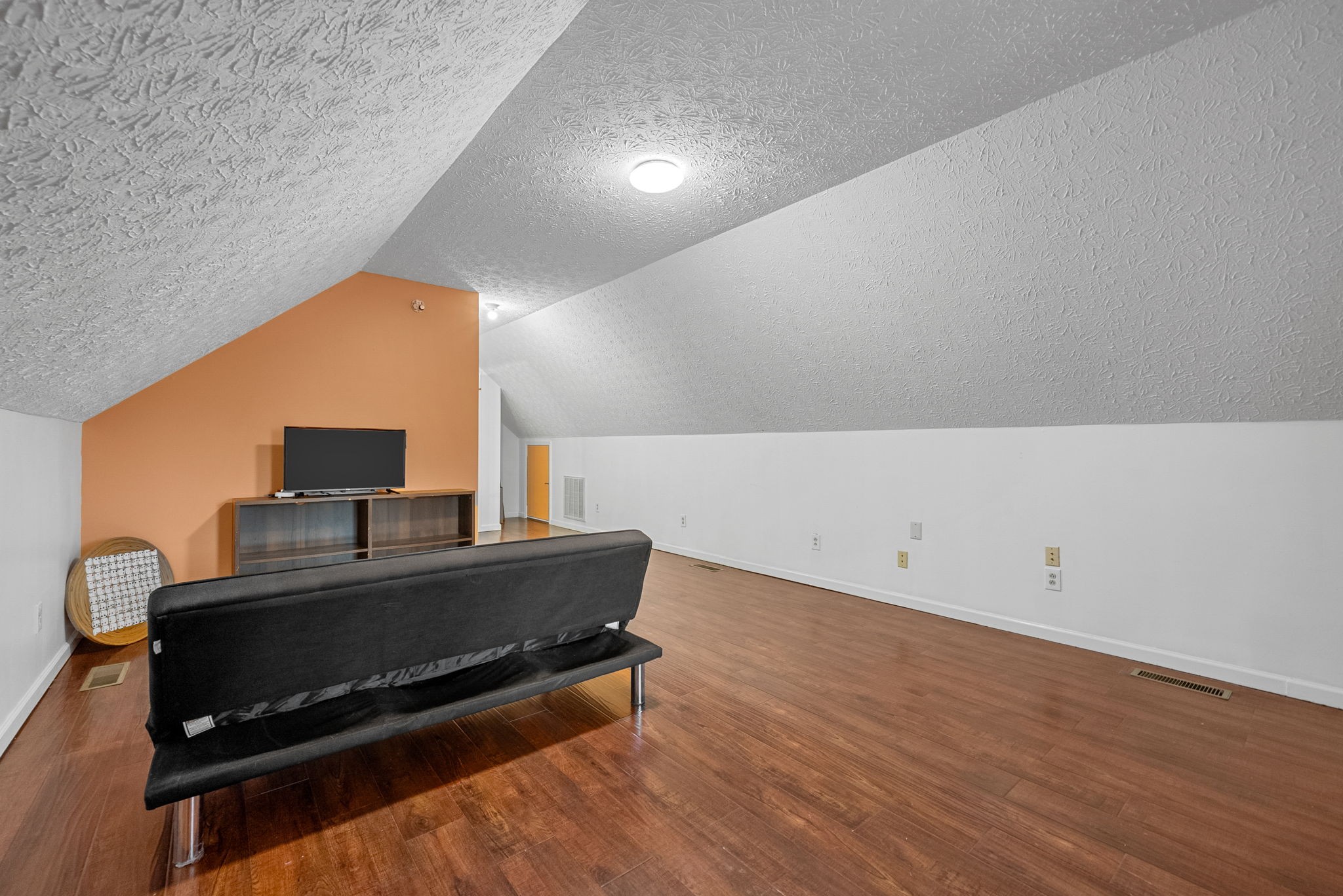 2952 Old Clarksville Springfield Rd