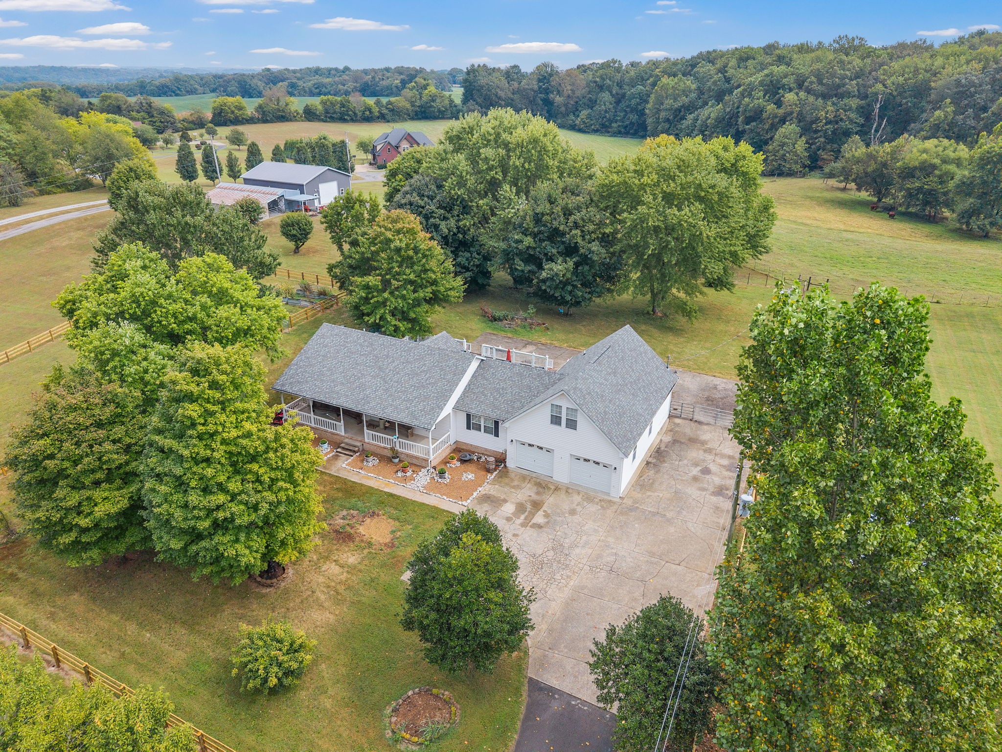 2952 Old Clarksville Springfield Rd