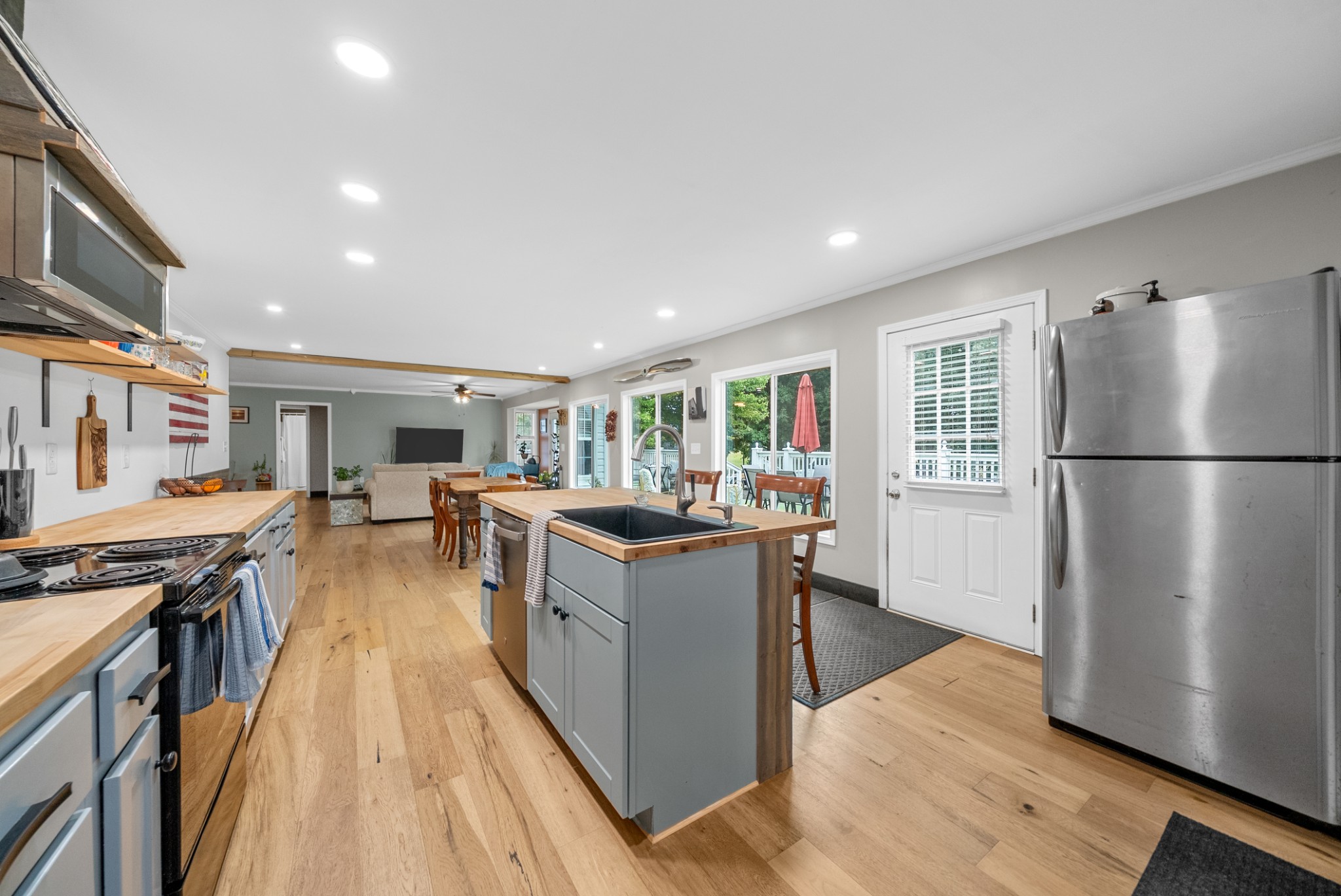 2952 Old Clarksville Springfield Rd