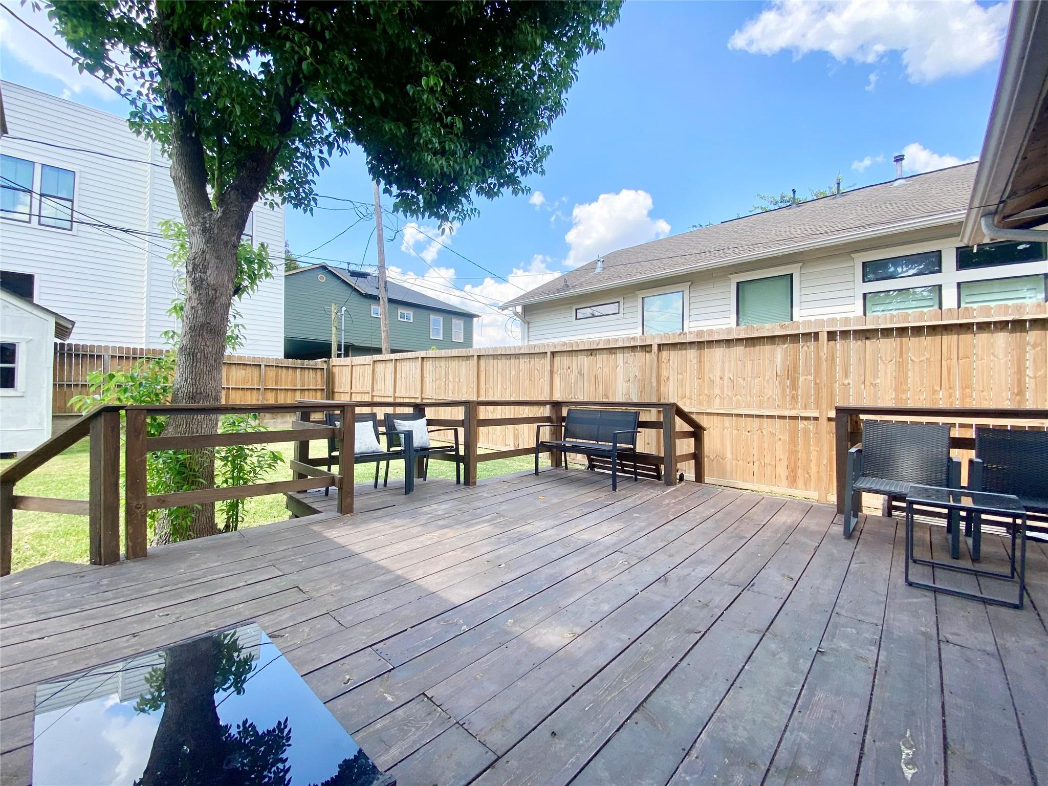 1207 Archer Street
