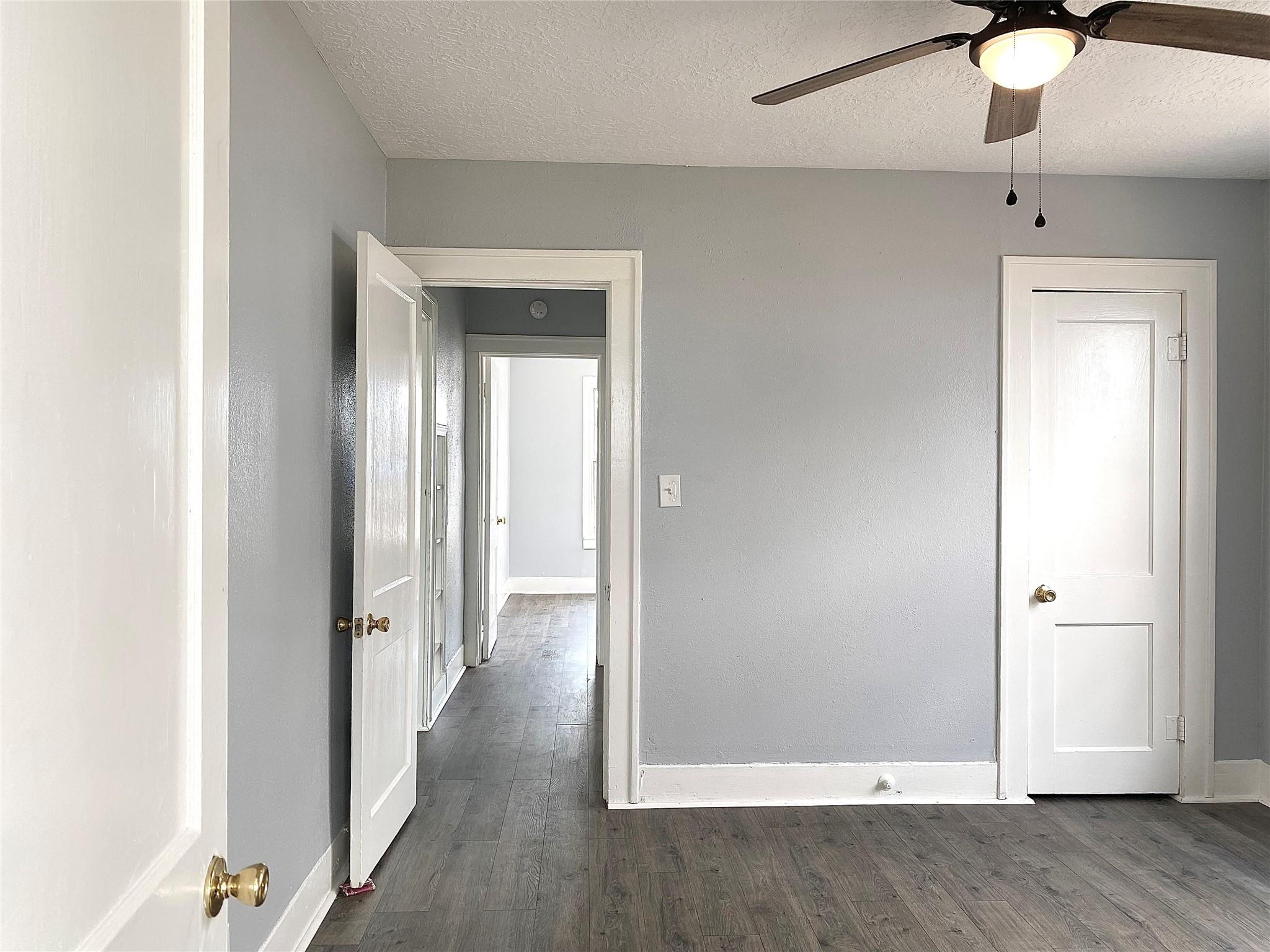 2371 Broadway Street E, San Leon