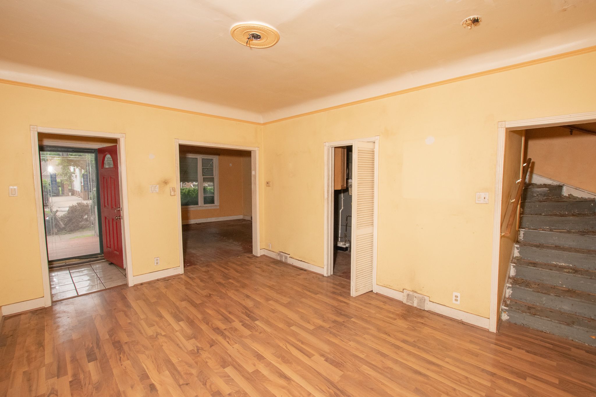 3422 CLIPPERT Street