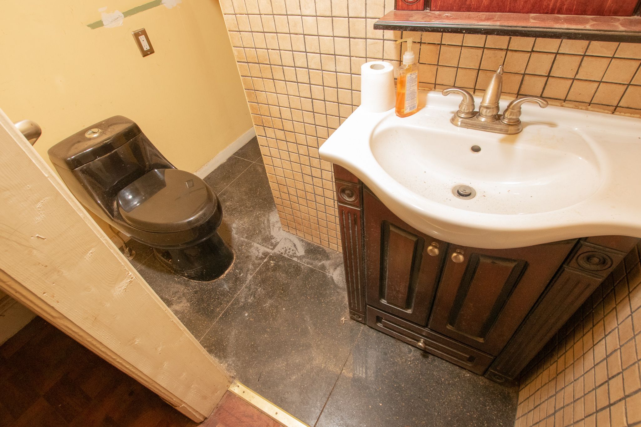 3422 CLIPPERT Street