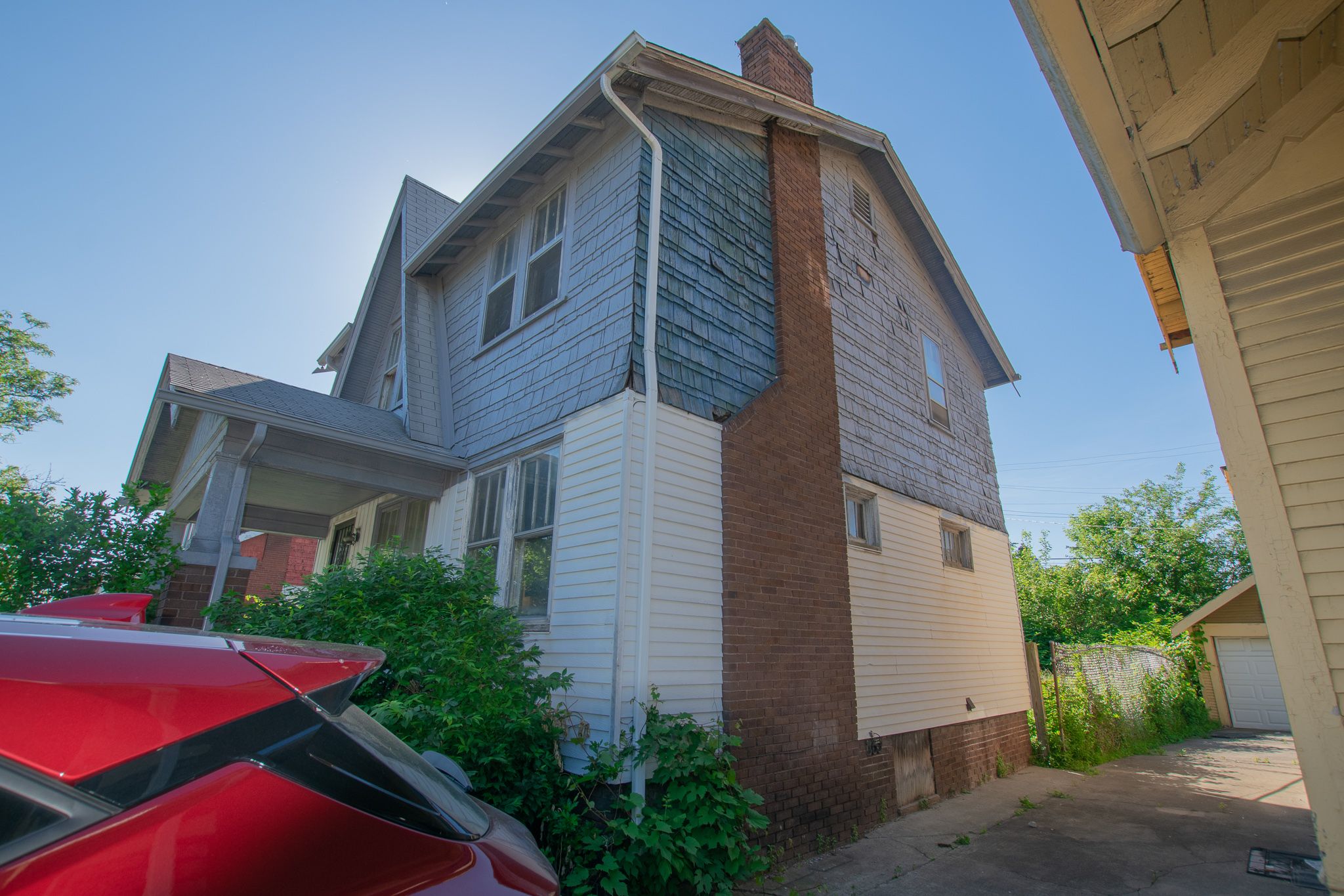 2503 STURTEVANT Street