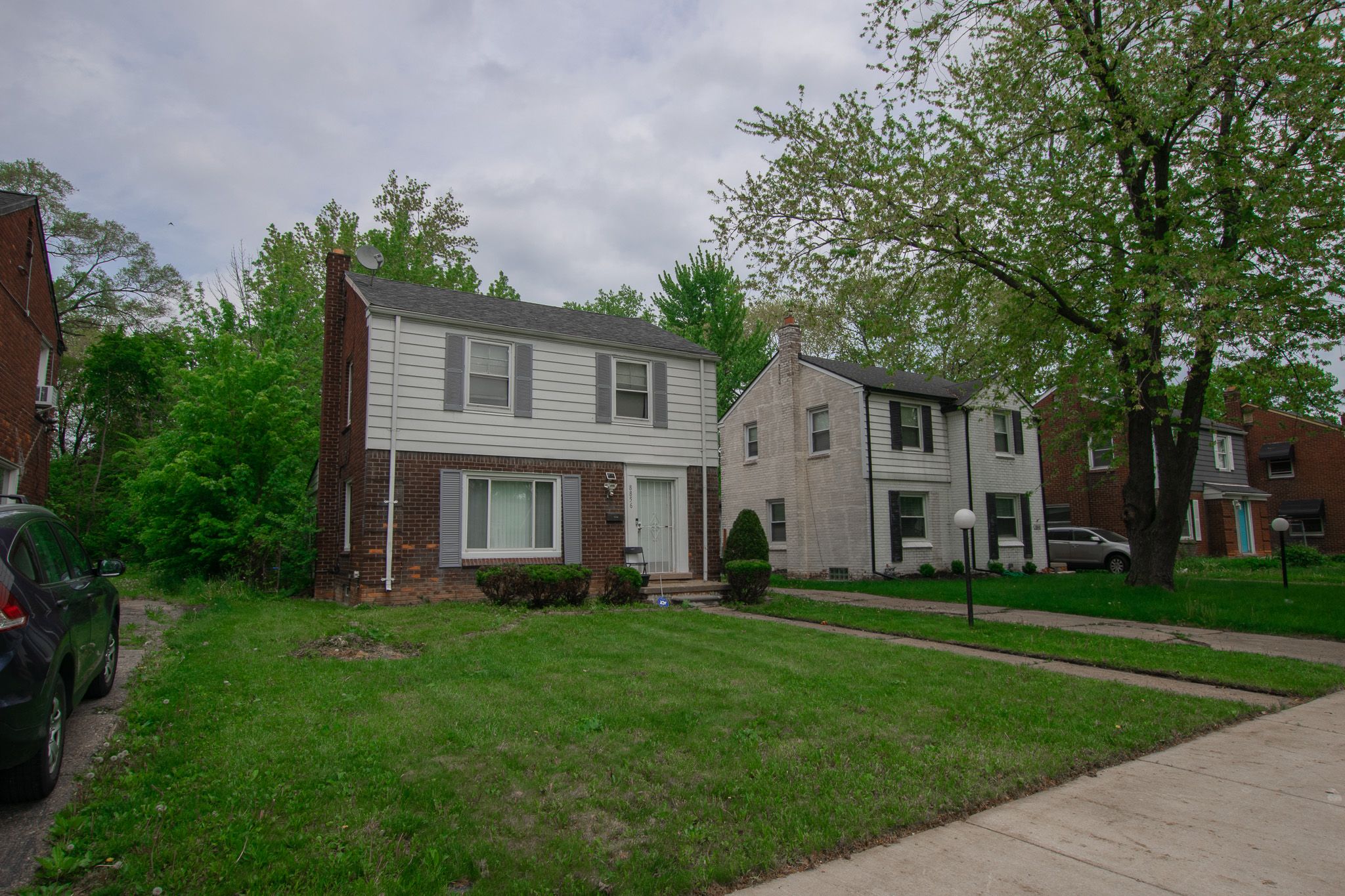 8856 MARSEILLES Street