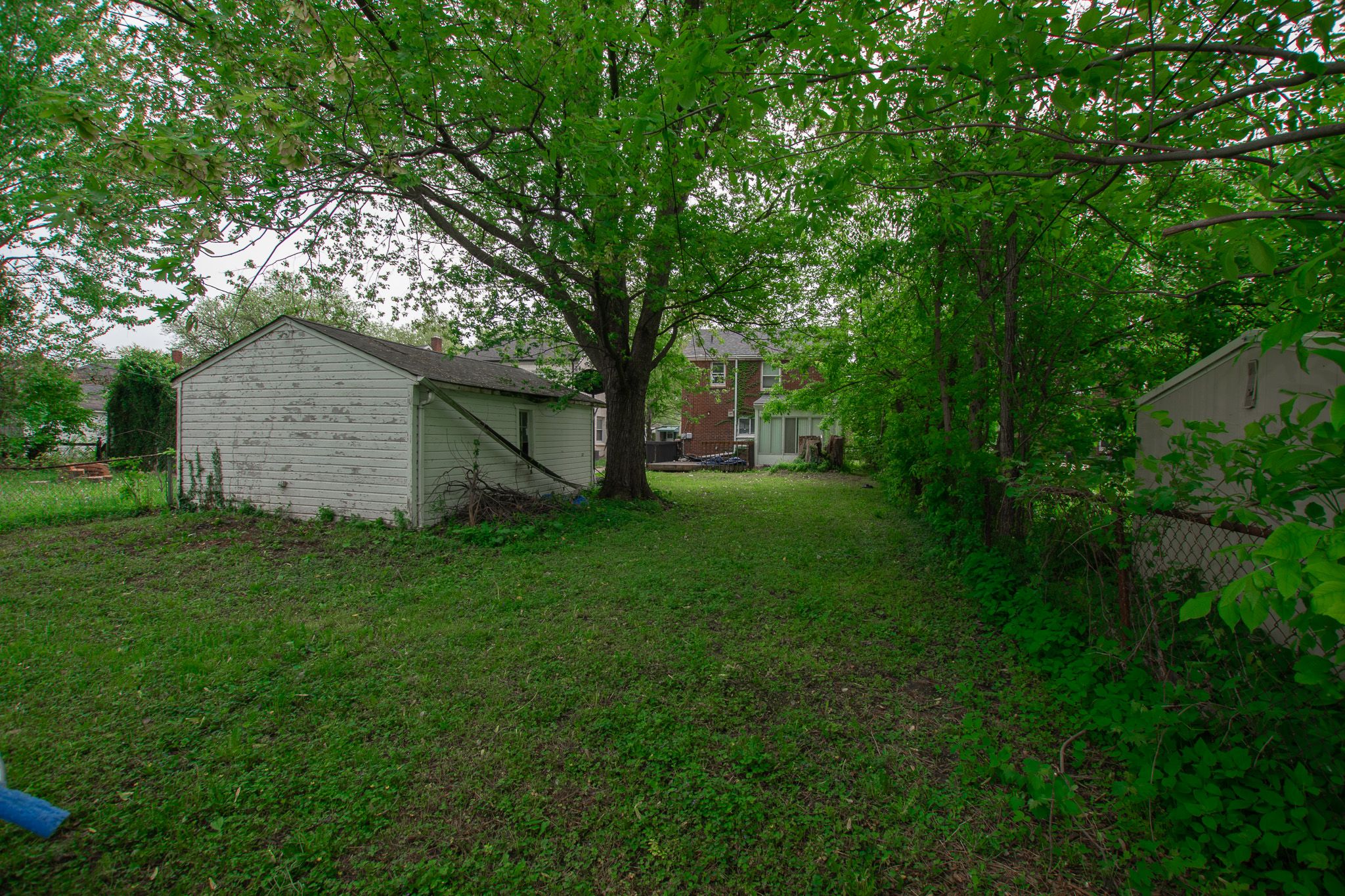 8856 MARSEILLES Street