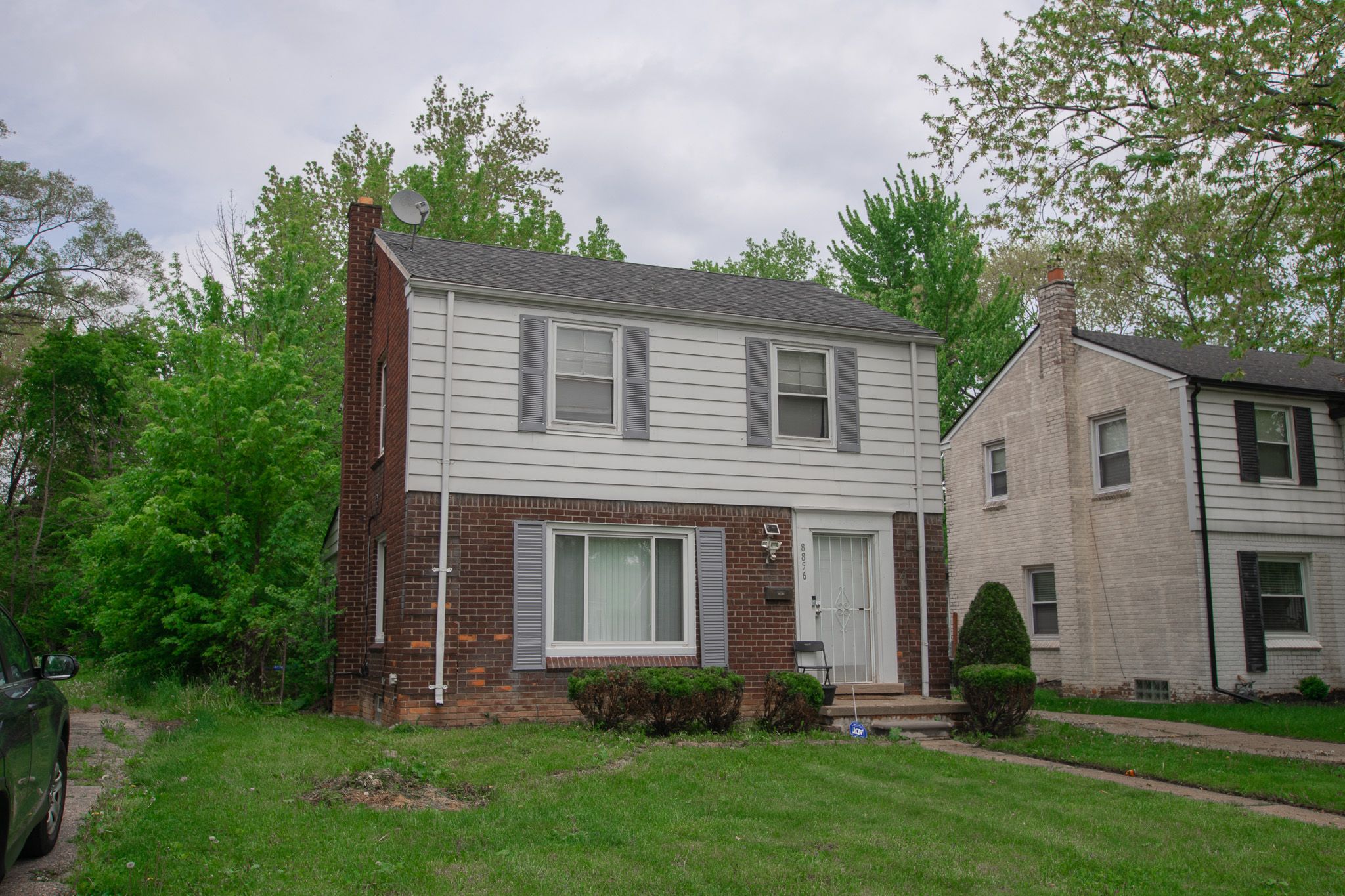 8856 MARSEILLES Street