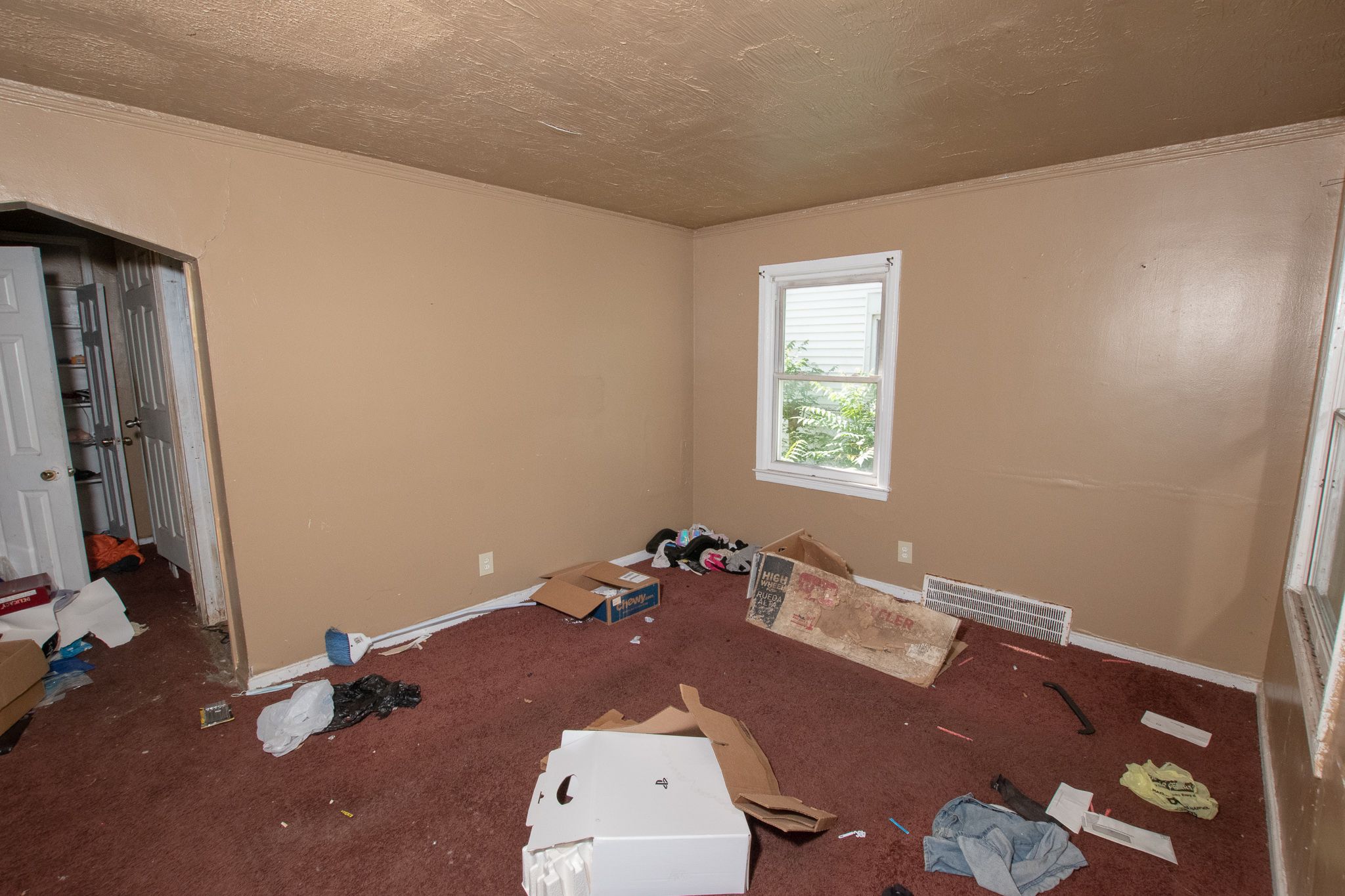 8644 STAHELIN Avenue