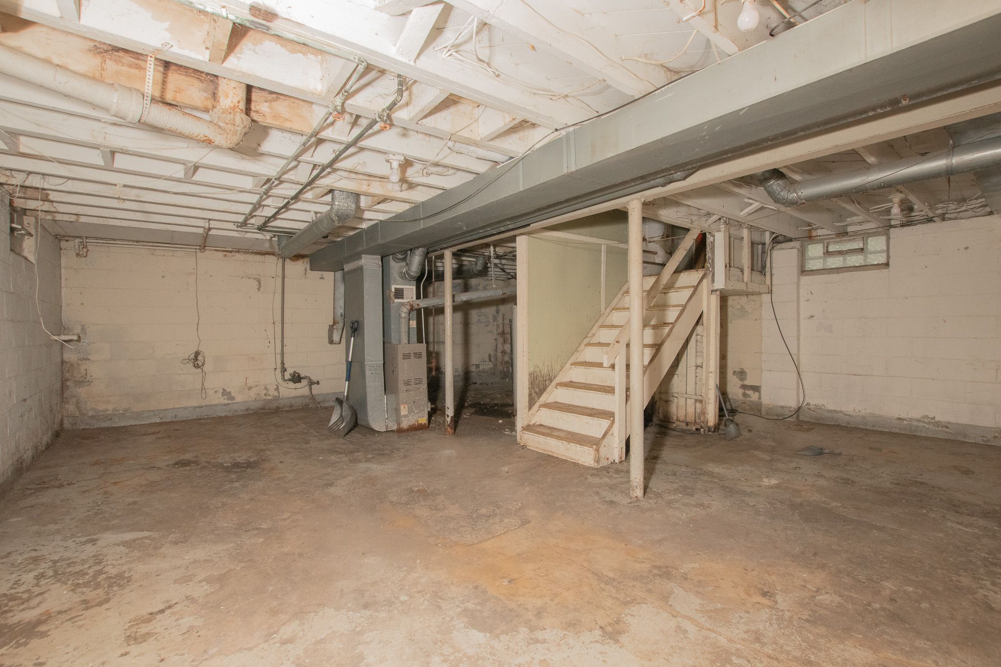 3200 S DARTMOUTH Street