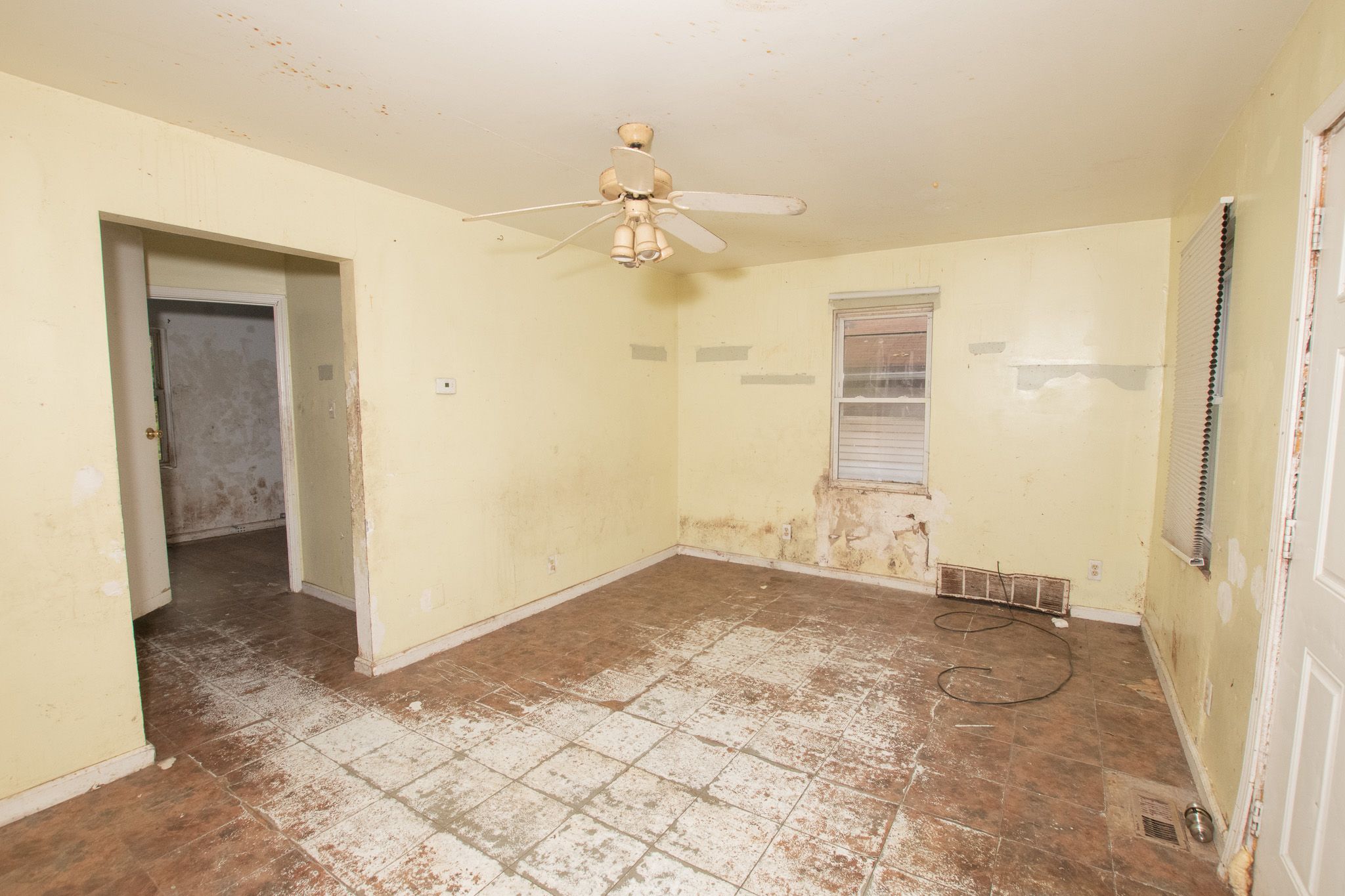 3200 S DARTMOUTH Street