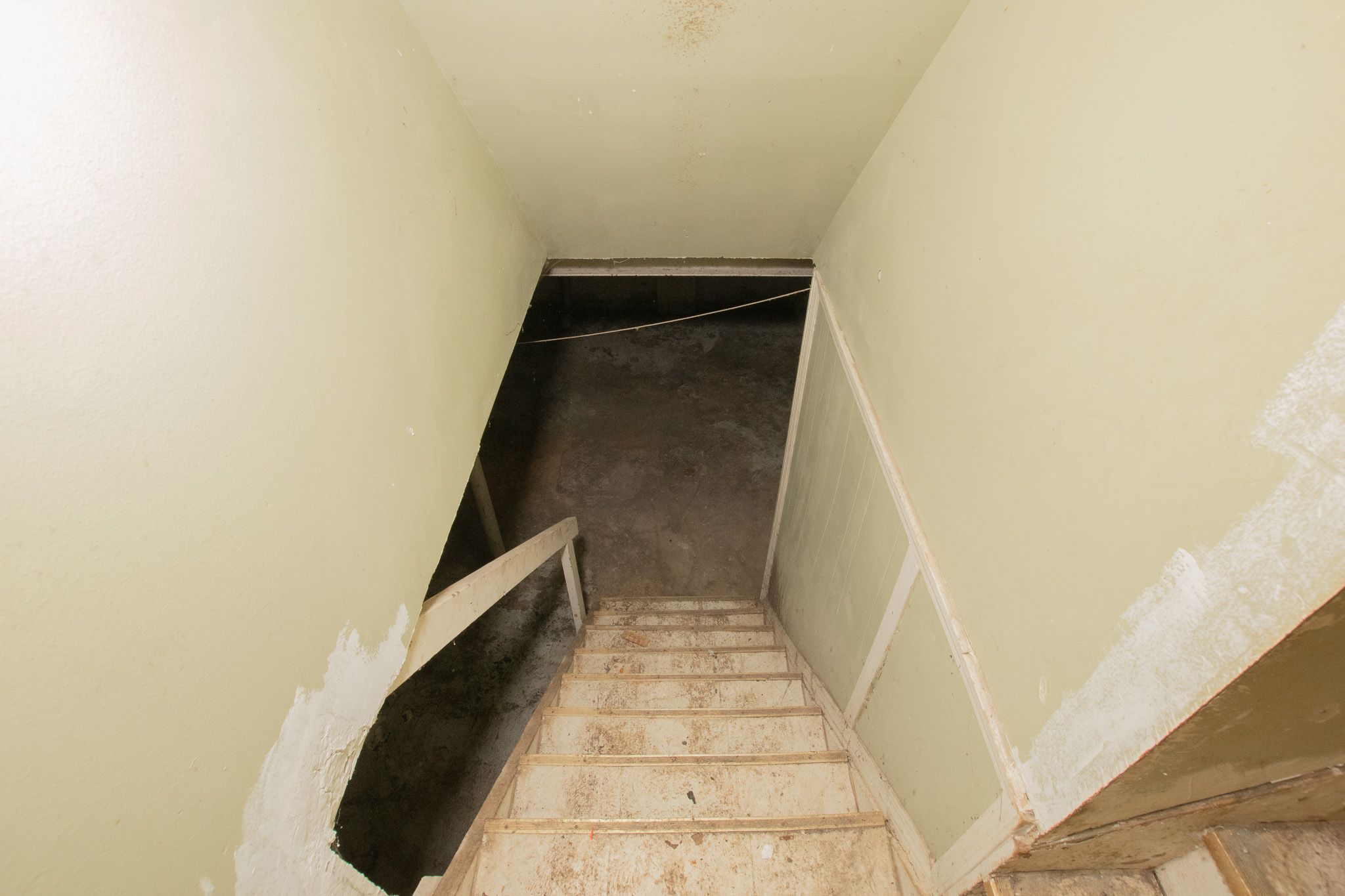 3200 S DARTMOUTH Street