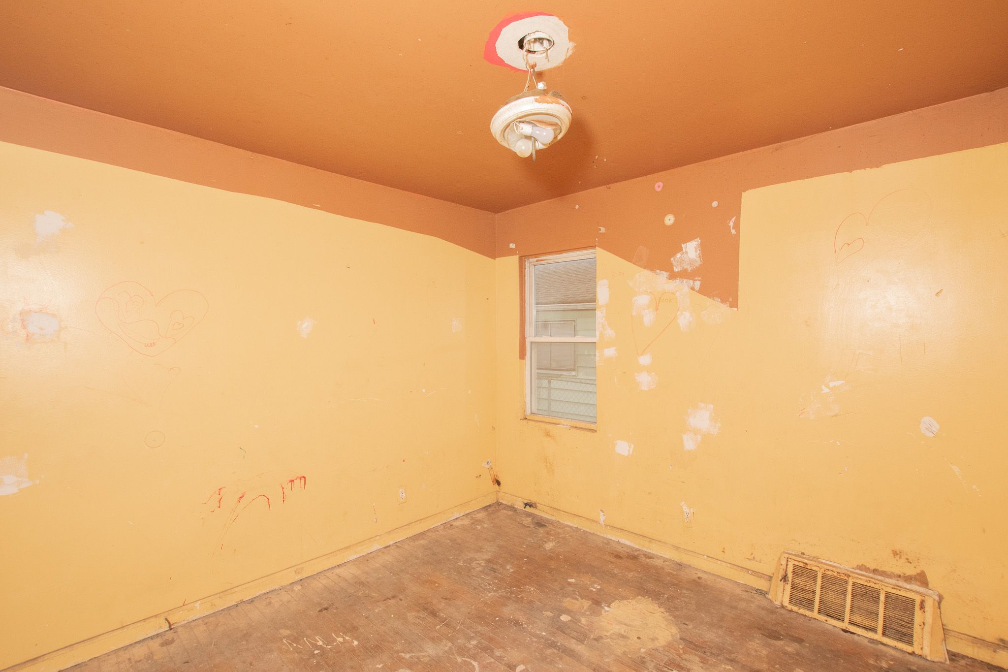 3200 S DARTMOUTH Street