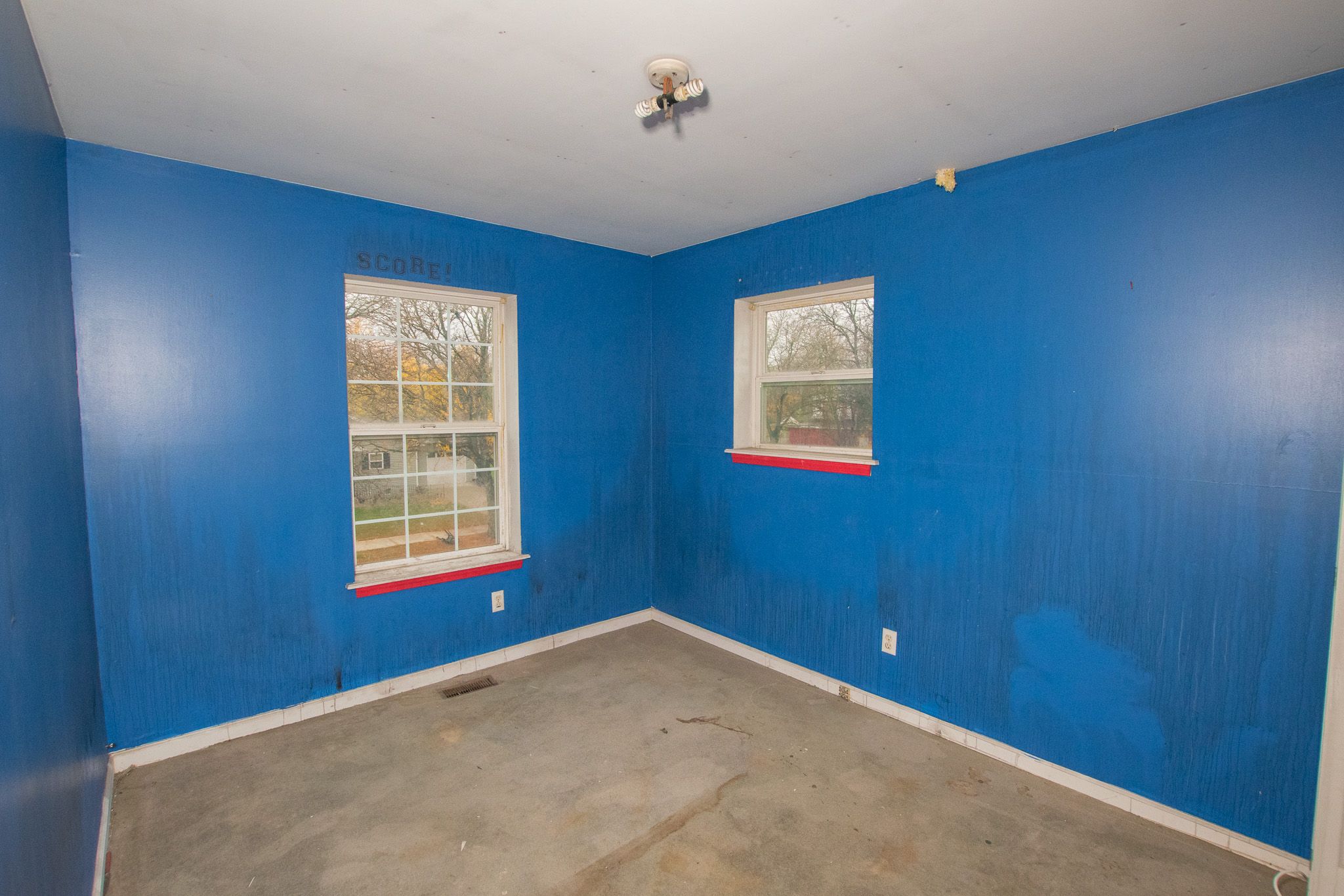 4244 LAKEPOINTE Street