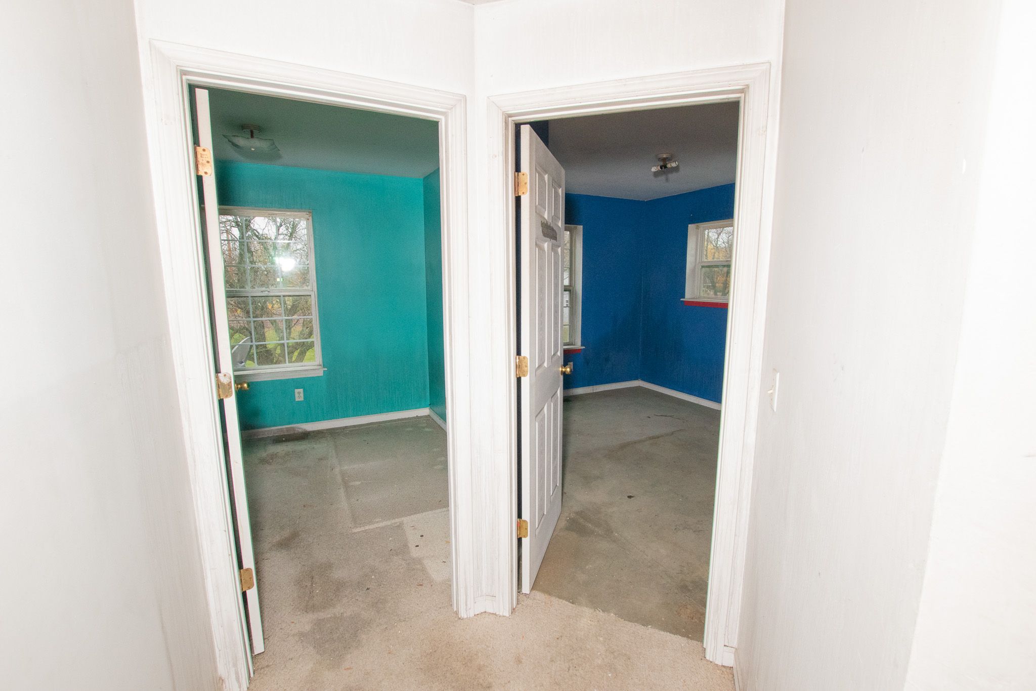 4244 LAKEPOINTE Street