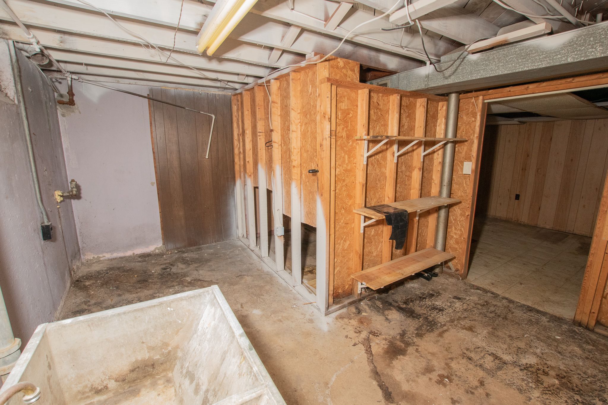 8852 MEMORIAL Avenue