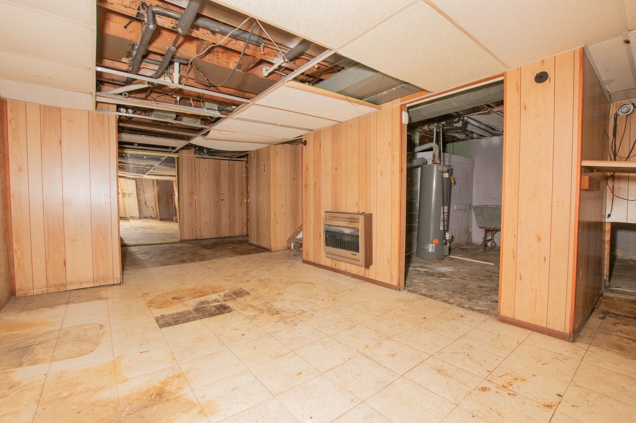 8852 MEMORIAL Avenue